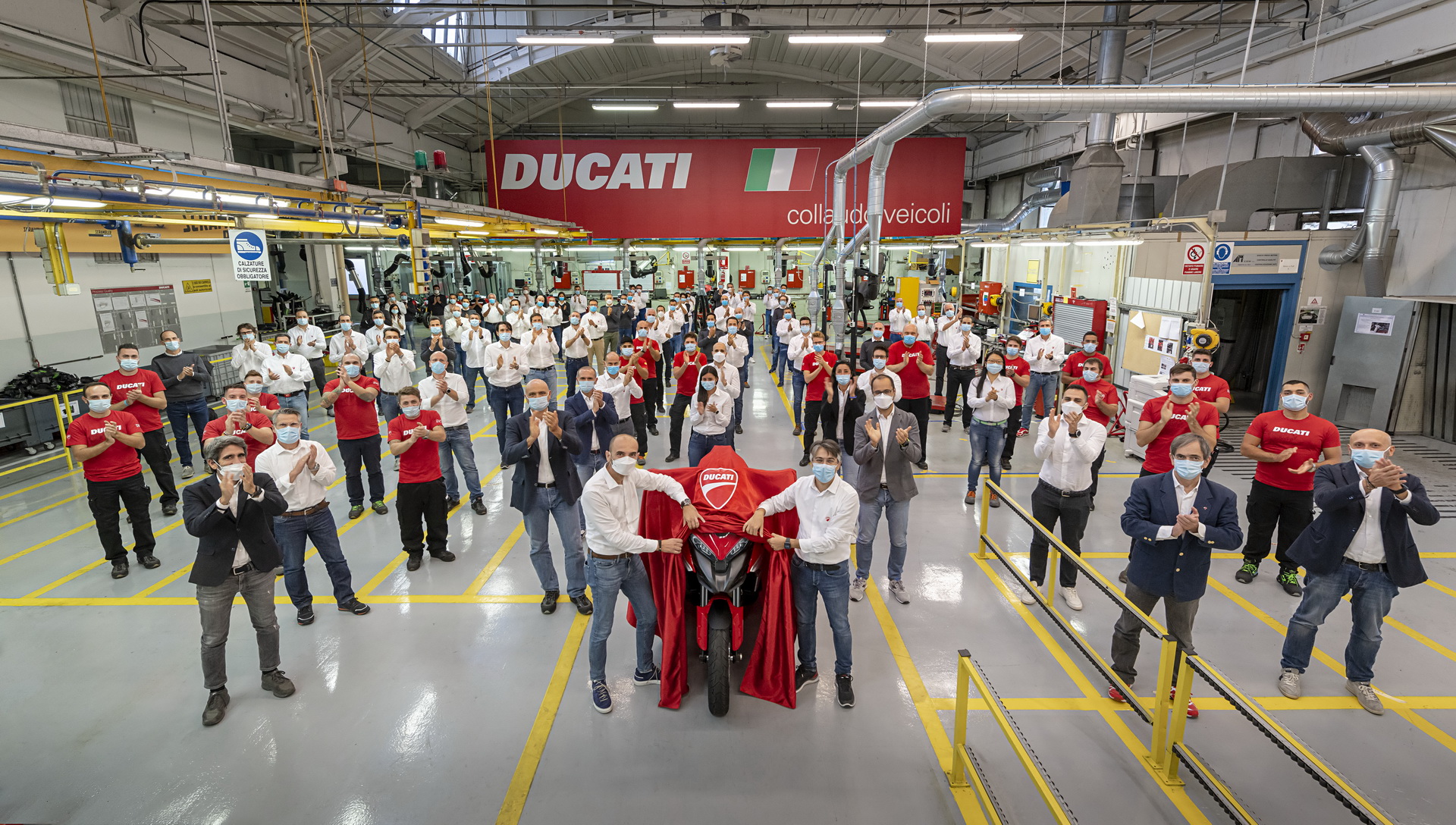 Ducati Multistrada V4 Is The World’s First Motorcycle To Feature Front And Rear Radar Tech