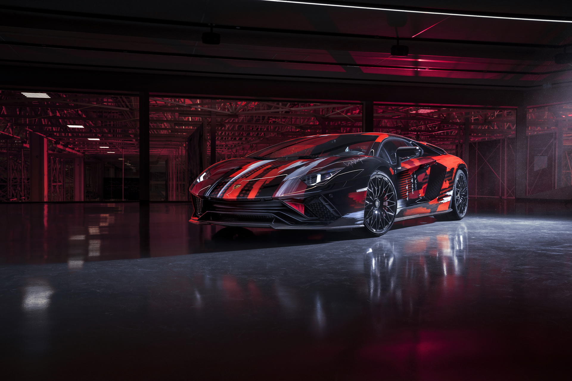Bespoke Lamborghini Aventador S Gets New Attire From Fashion Designer