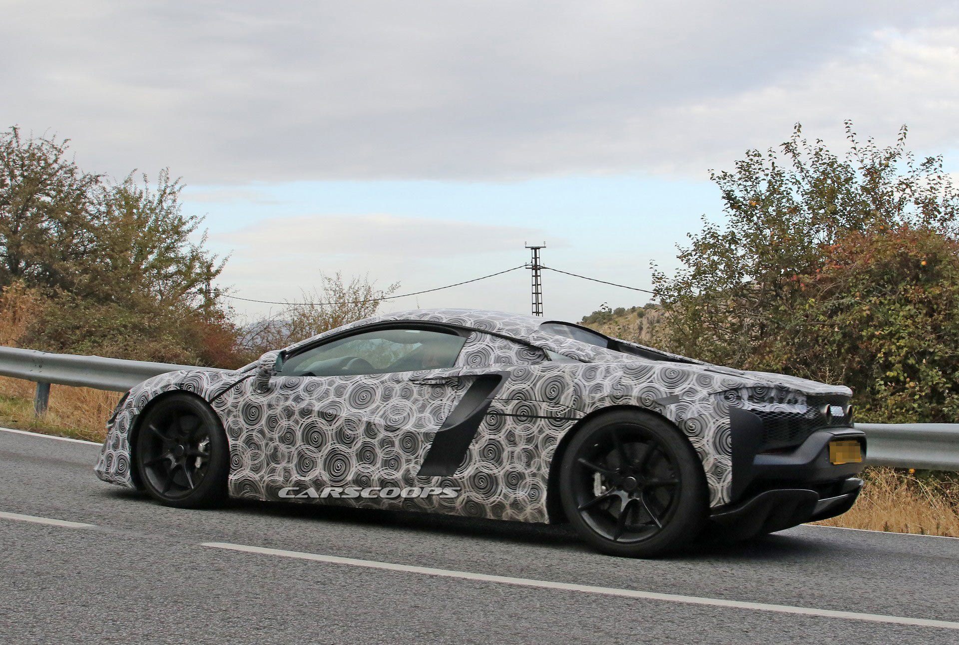 Next-Gen McLaren Hybrid Supercar Getting 600+ HP PHEV V6