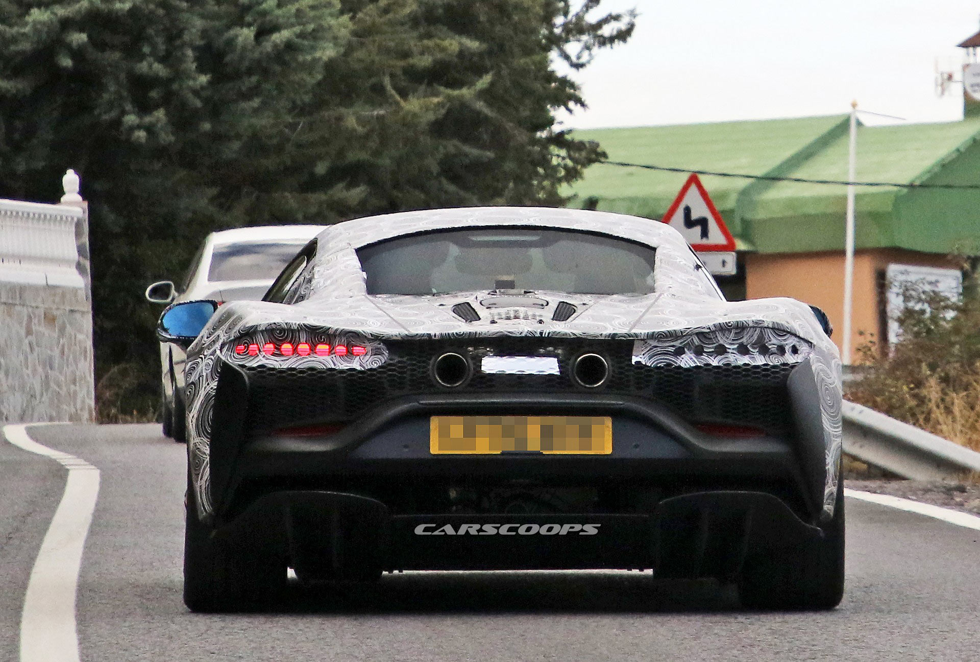 Next-Gen McLaren Hybrid Supercar Getting 600+ HP PHEV V6