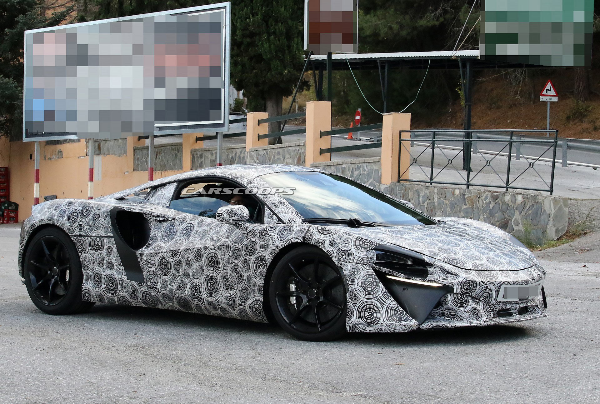 Next-Gen McLaren Hybrid Supercar Getting 600+ HP PHEV V6
