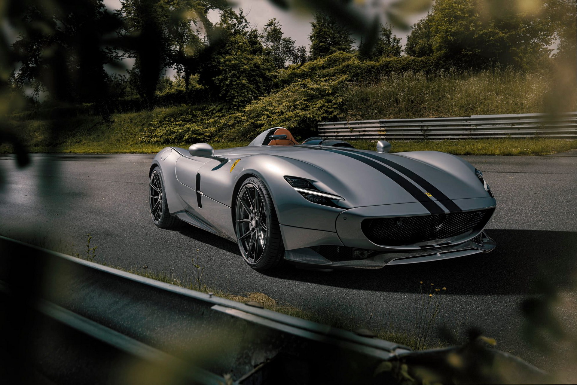 Novitec’s Ferrari Monza SP1 Has 832 HP, Gold Plated Exhaust