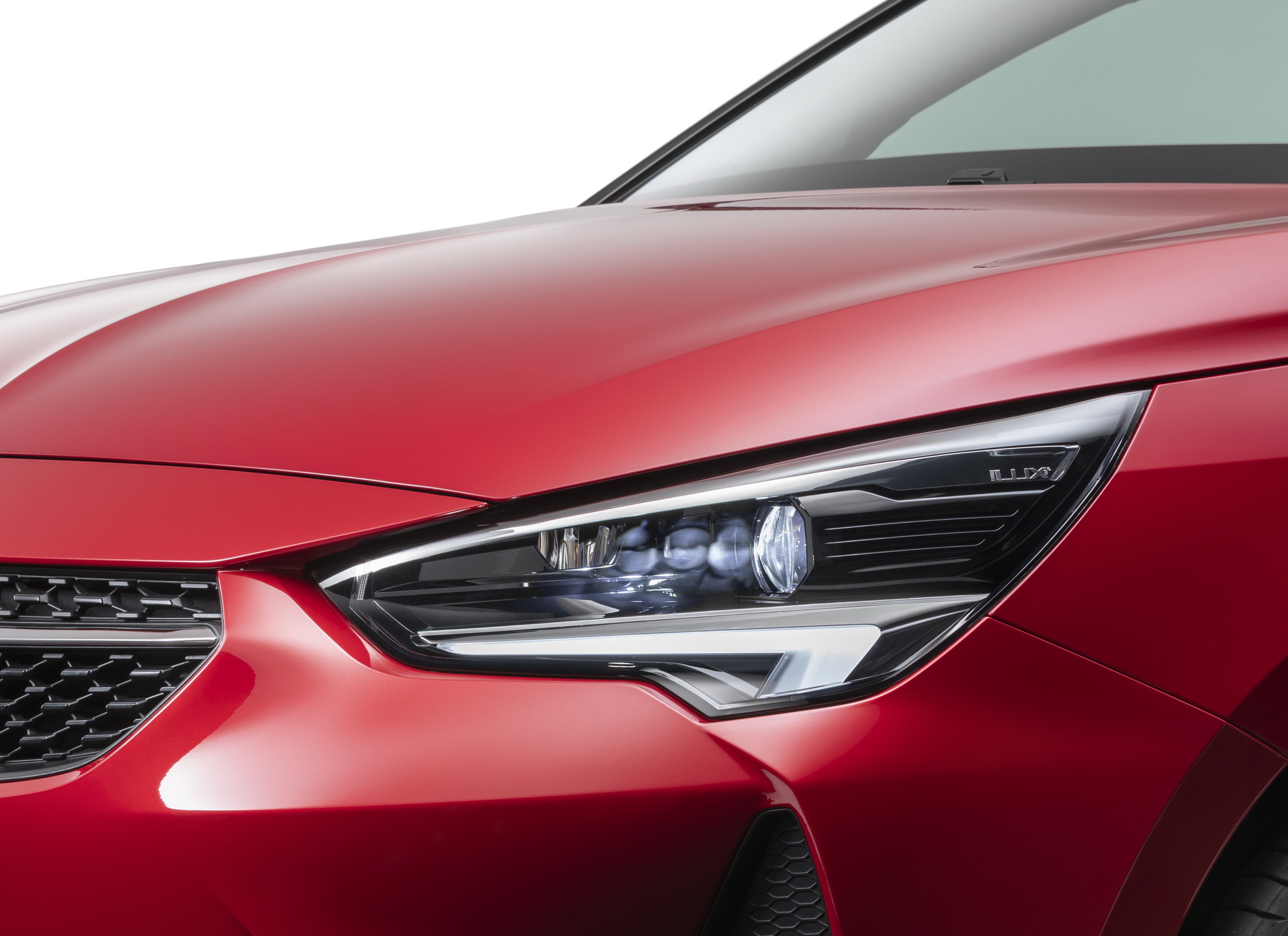 Opel Details Available Lighting Tech, Adaptive IntelliLux LED Matrix Units Stand Out