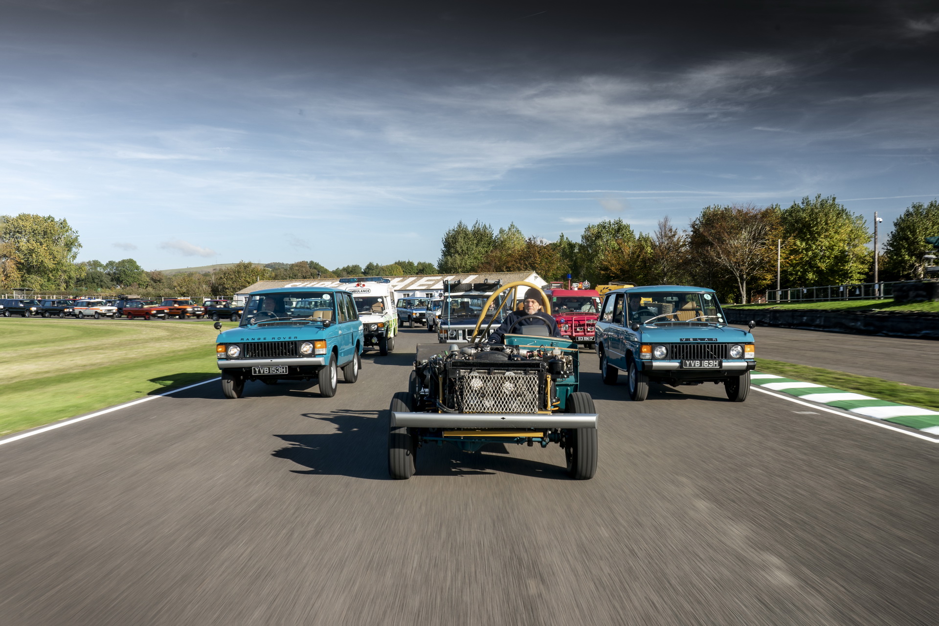 Classic And Modern Range Rovers Celebrate The Brand’s 50th Anniversary At Goodwood
