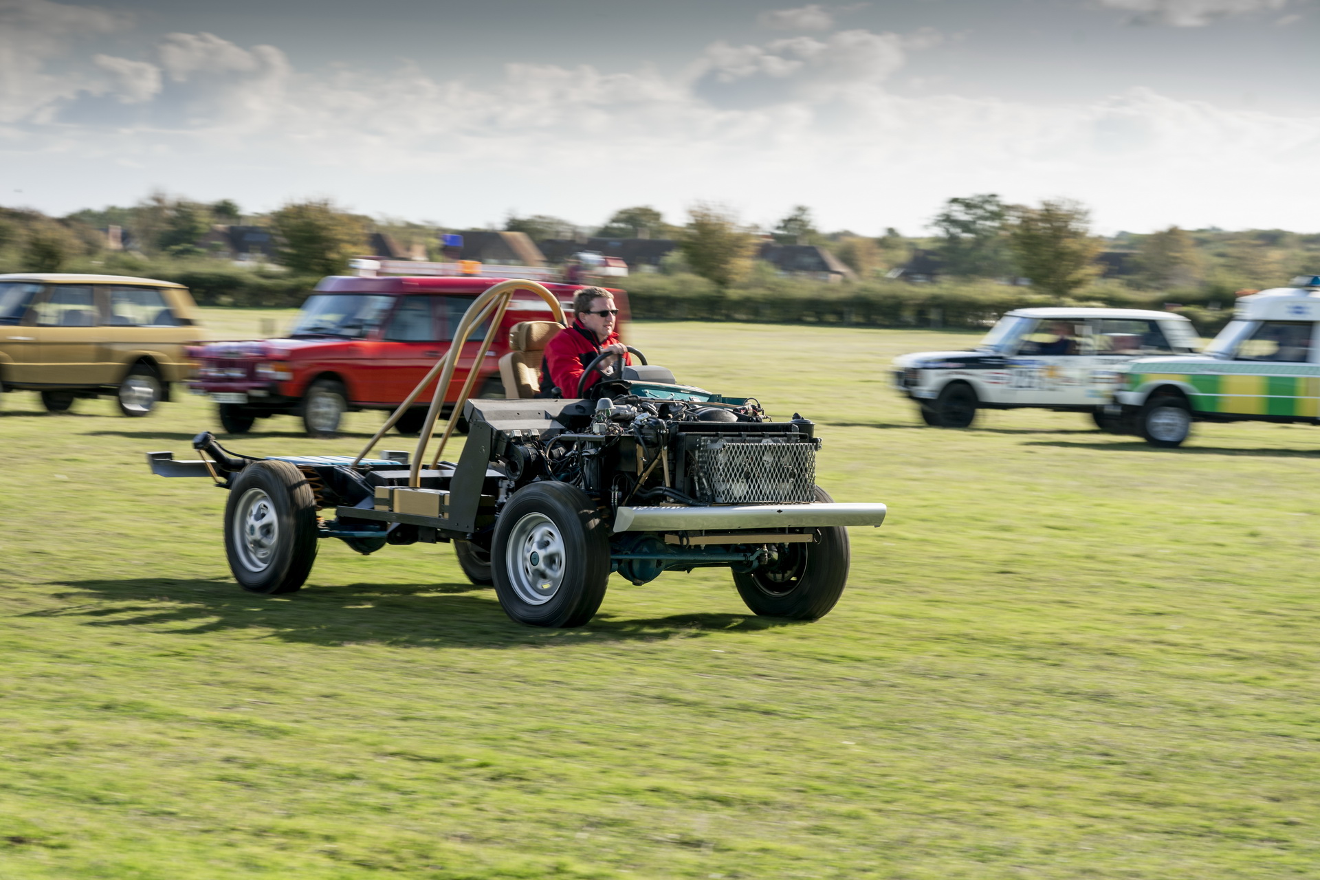 Classic And Modern Range Rovers Celebrate The Brand’s 50th Anniversary At Goodwood