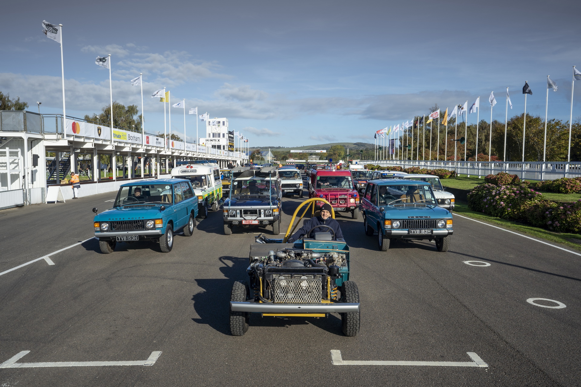 Classic And Modern Range Rovers Celebrate The Brand’s 50th Anniversary At Goodwood
