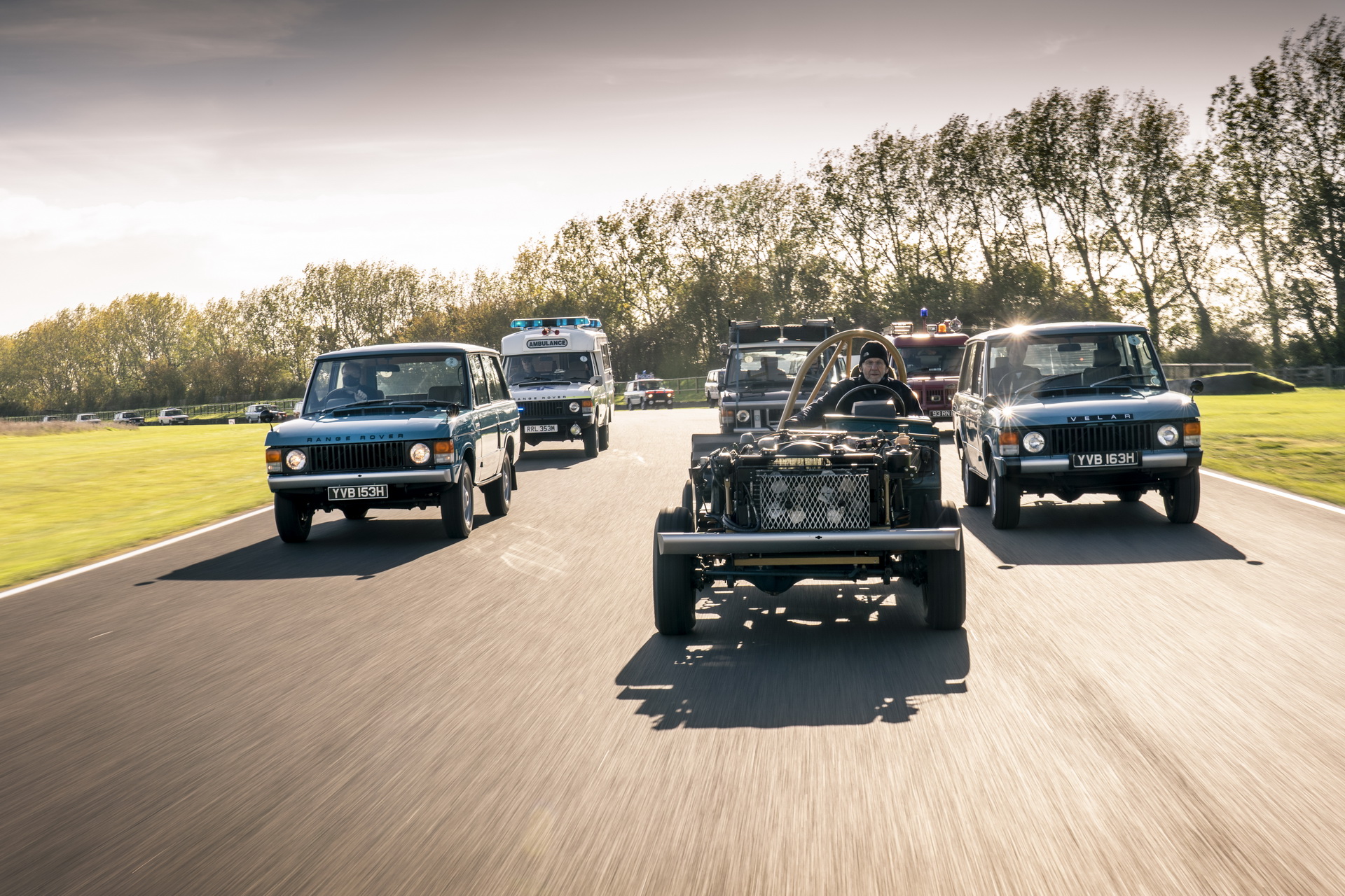 Classic And Modern Range Rovers Celebrate The Brand’s 50th Anniversary At Goodwood