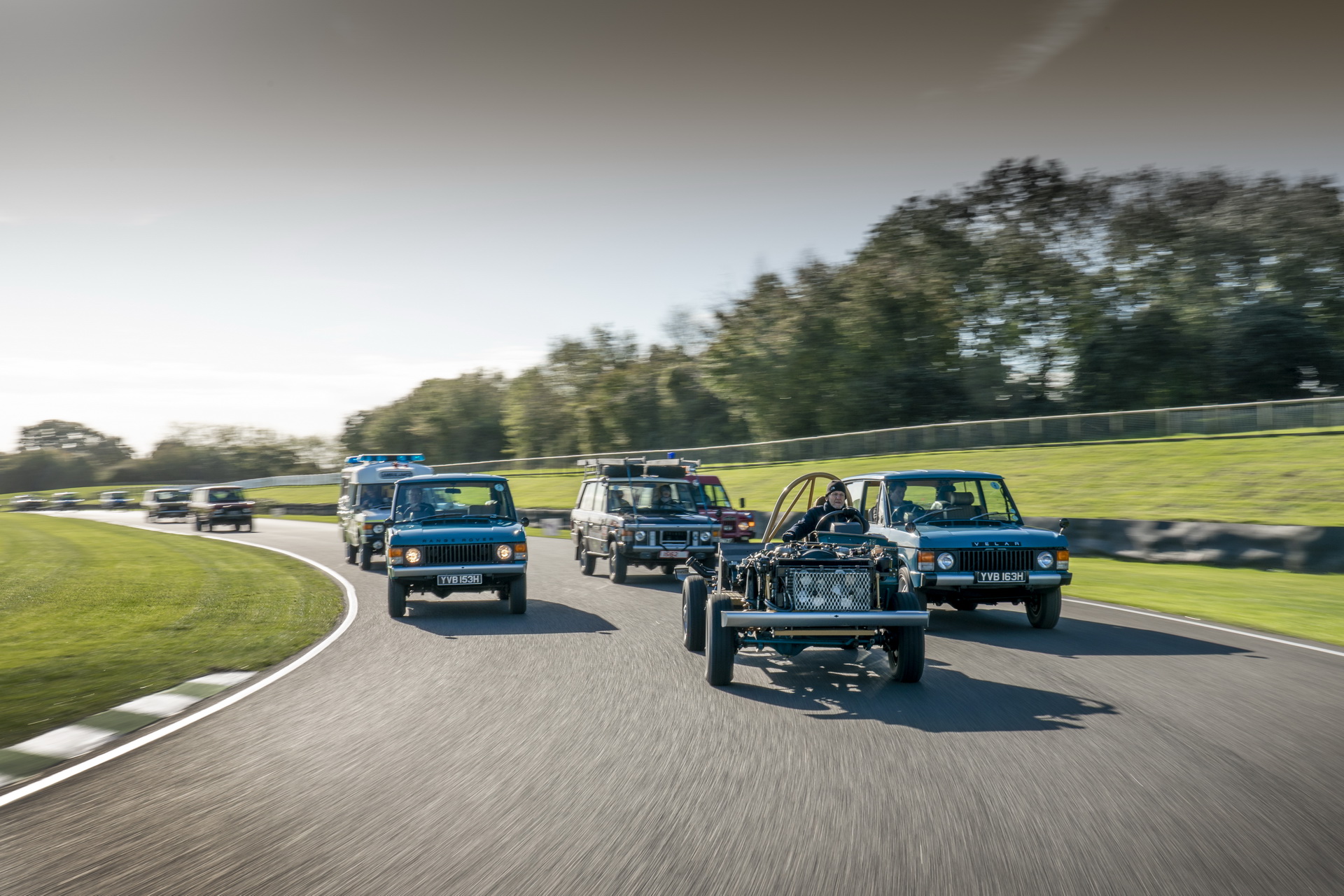 Classic And Modern Range Rovers Celebrate The Brand’s 50th Anniversary At Goodwood