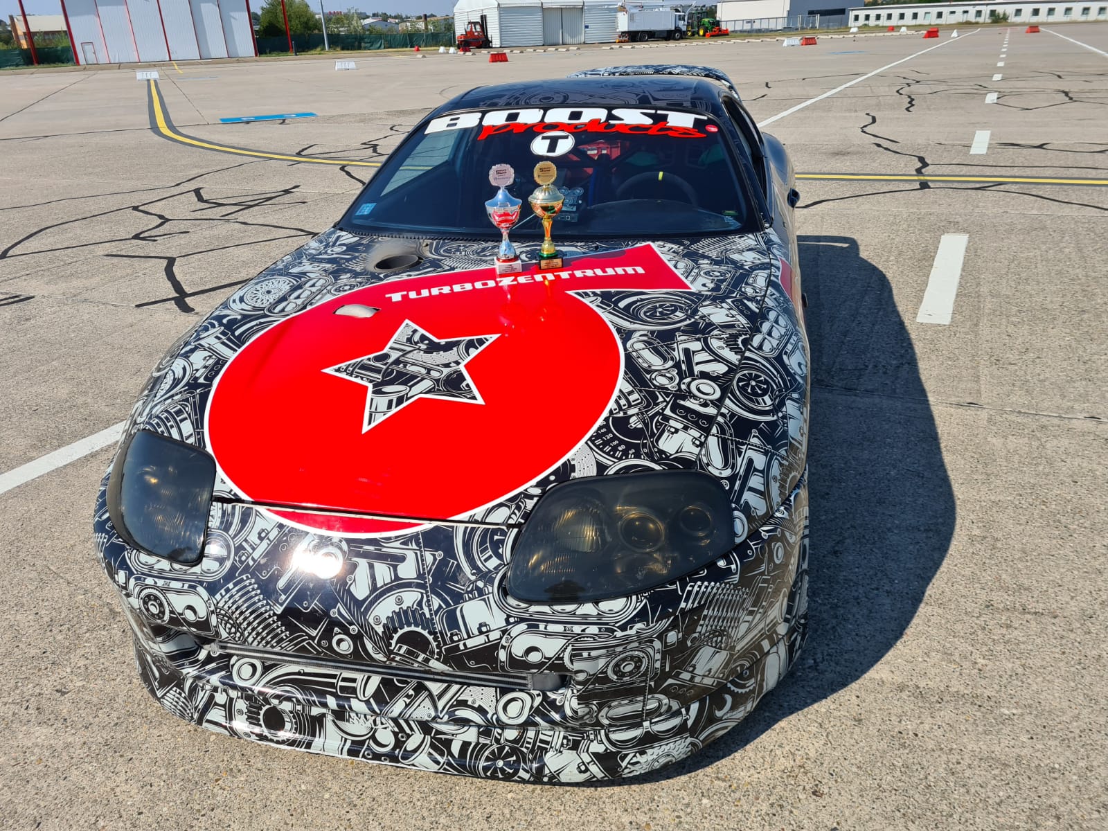 1,500 HP Toyota Supra Swerves To “Dodge Obstacle” At 140 MPH, Ends Up In Guardrail
