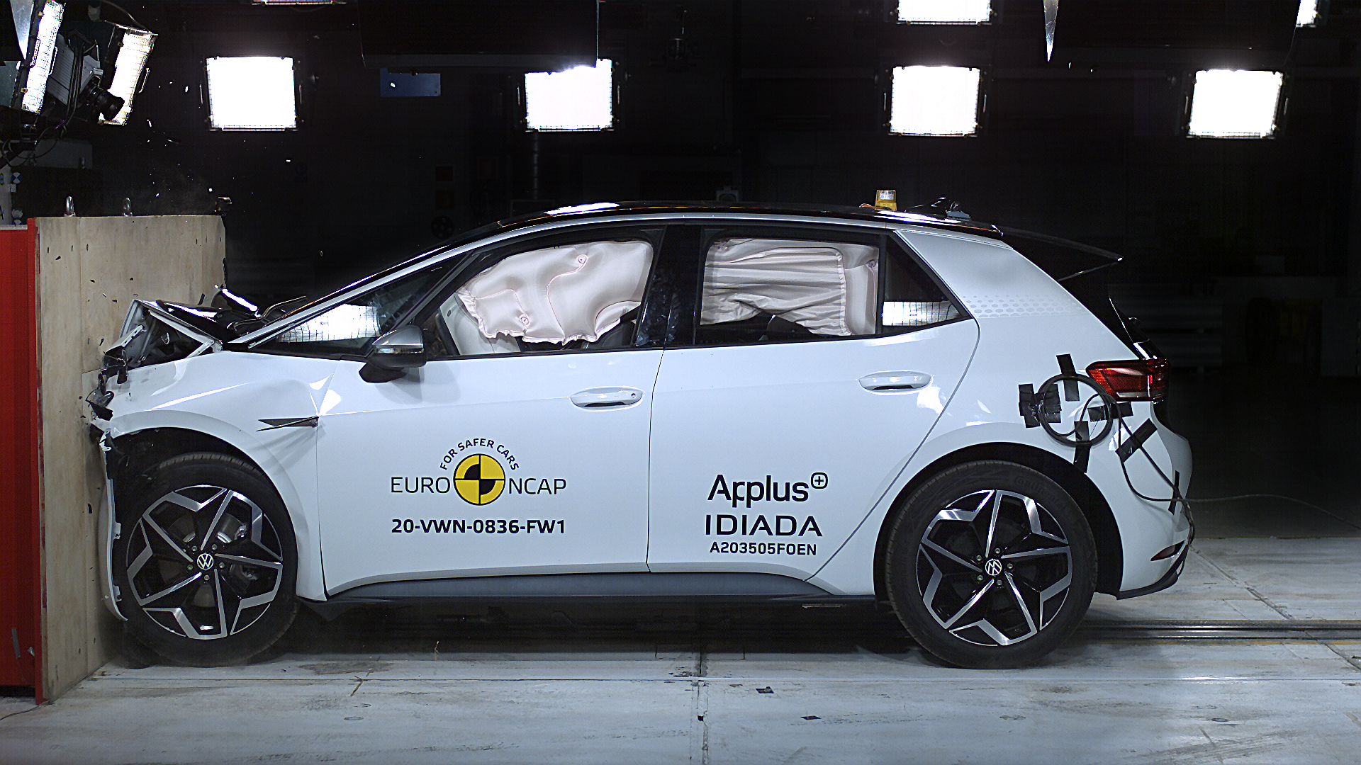Watch Euro NCAP Crash-Test VW’s New ID.3 Electric Hatch