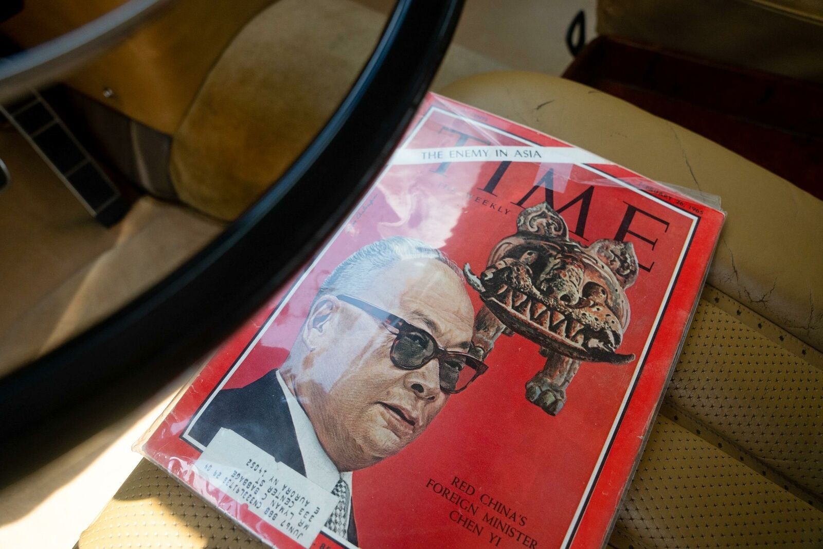 Really Comrades, Not One Of You Is Interested In A $285,000 Chinese State Limo?