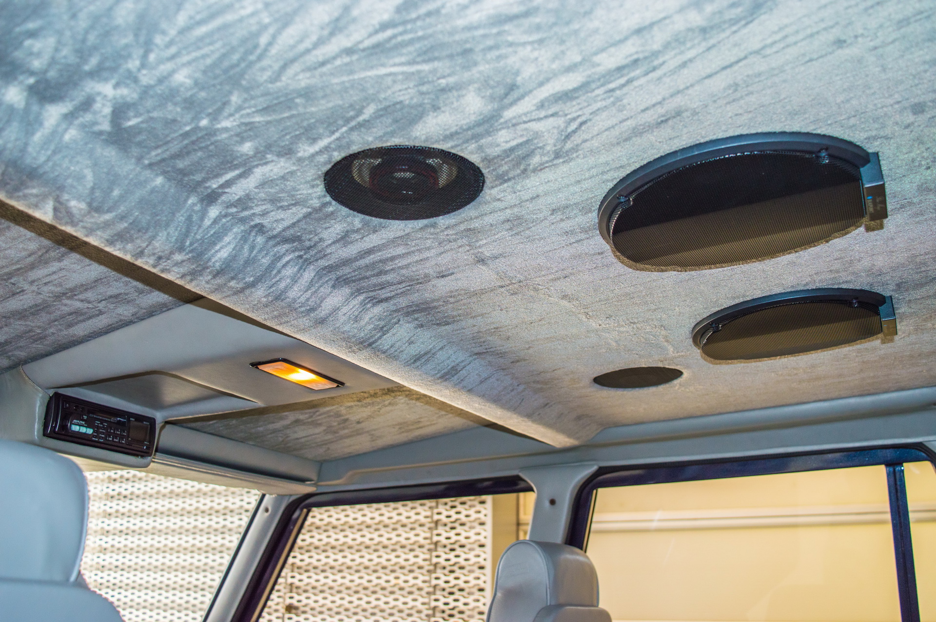 Get Your Rocks Off With This 1988 Lamborghini LM002, AKA The Rambo Lambo