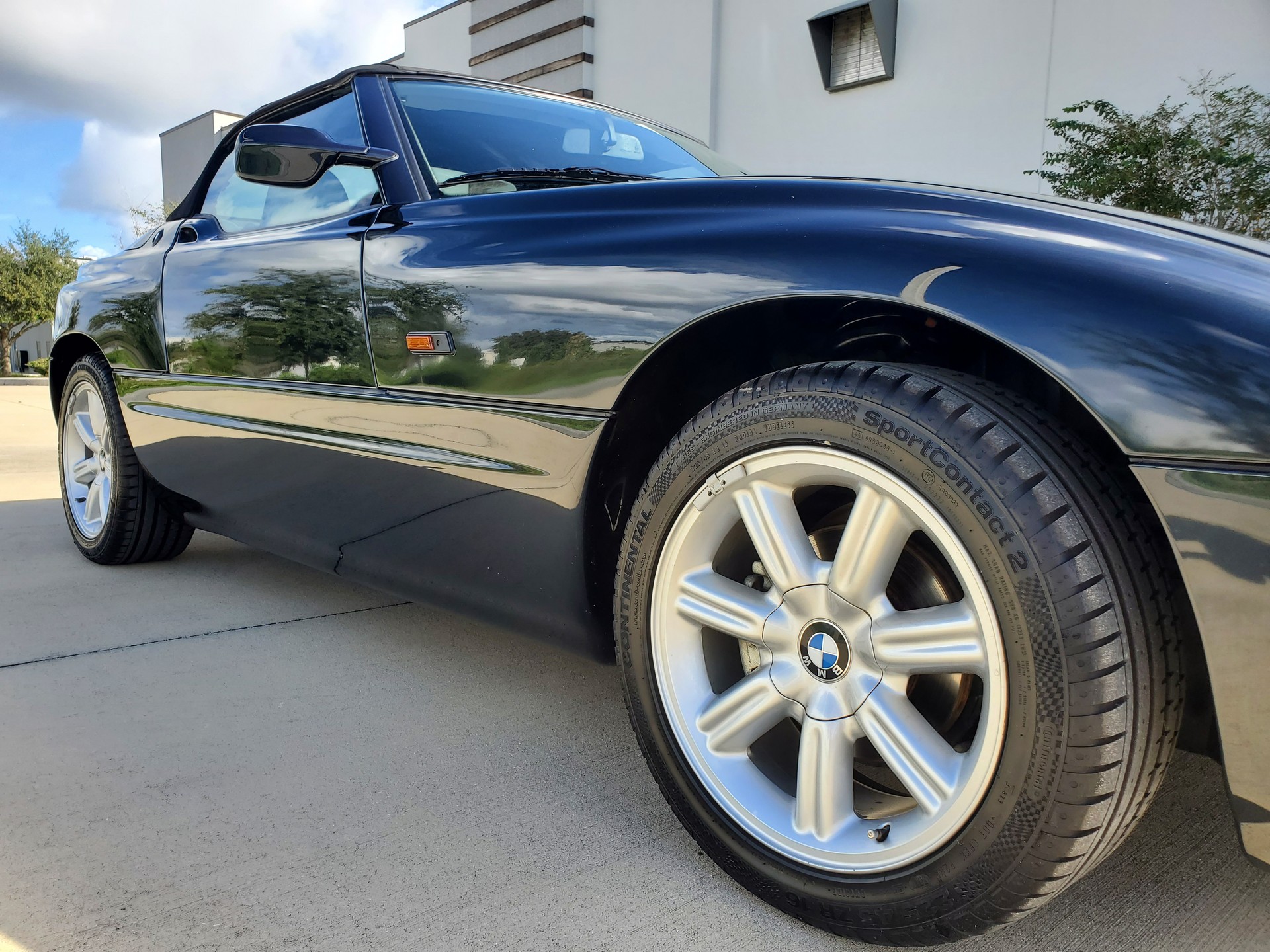 This 2,377 Mile BMW Z1 Looks Brand New And Is Up For Auction