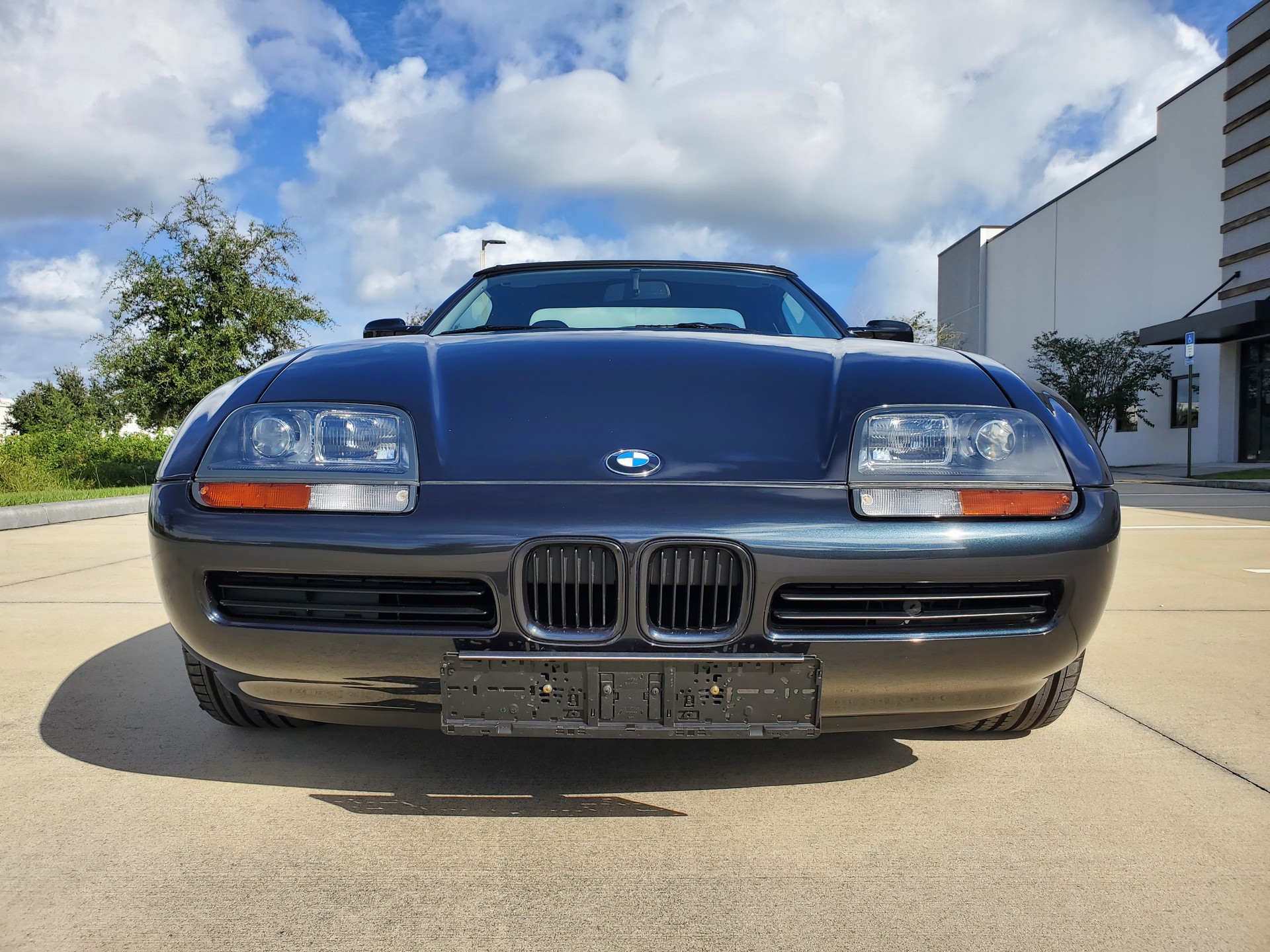 This 2,377 Mile BMW Z1 Looks Brand New And Is Up For Auction