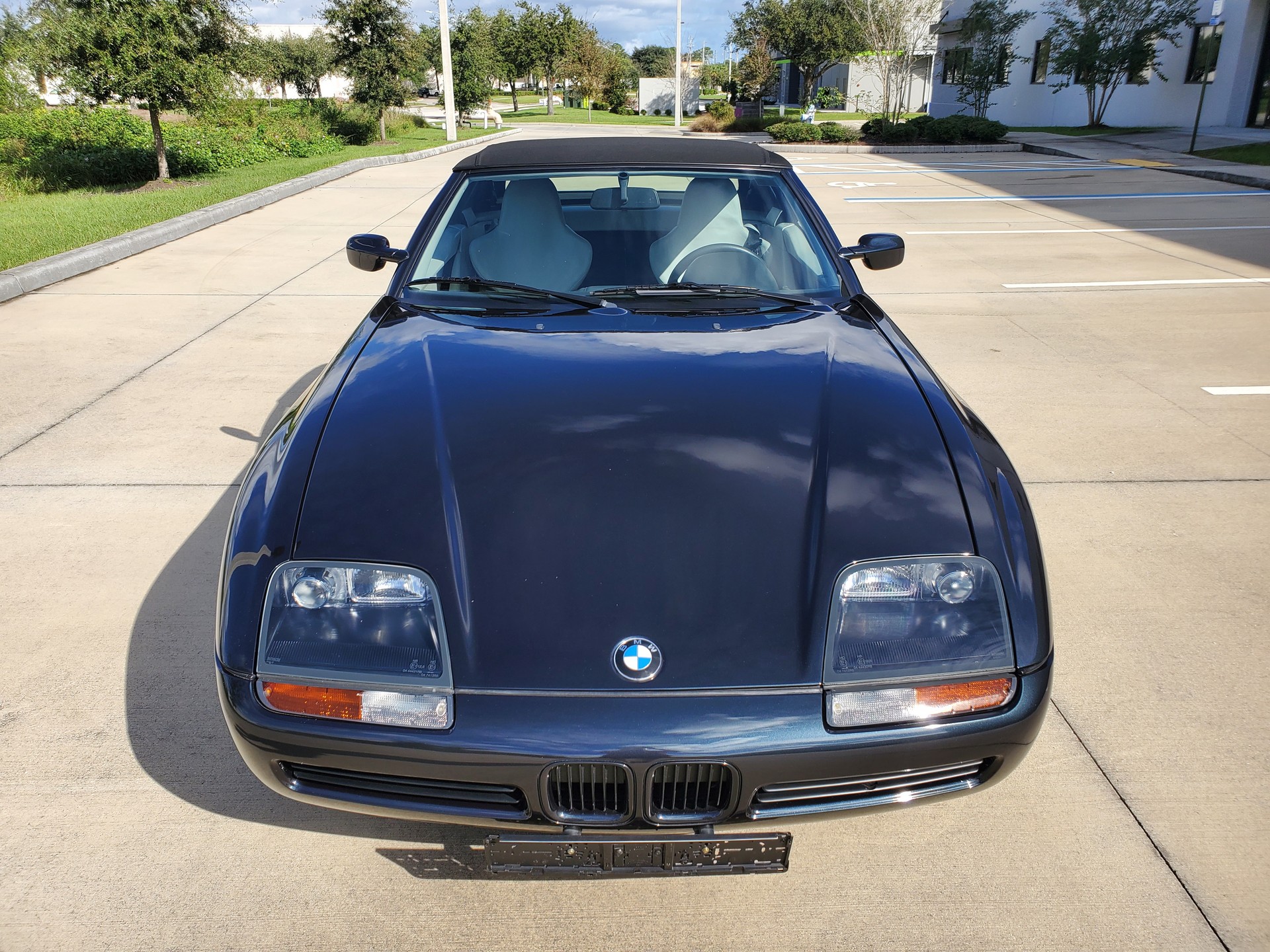 This 2,377 Mile BMW Z1 Looks Brand New And Is Up For Auction