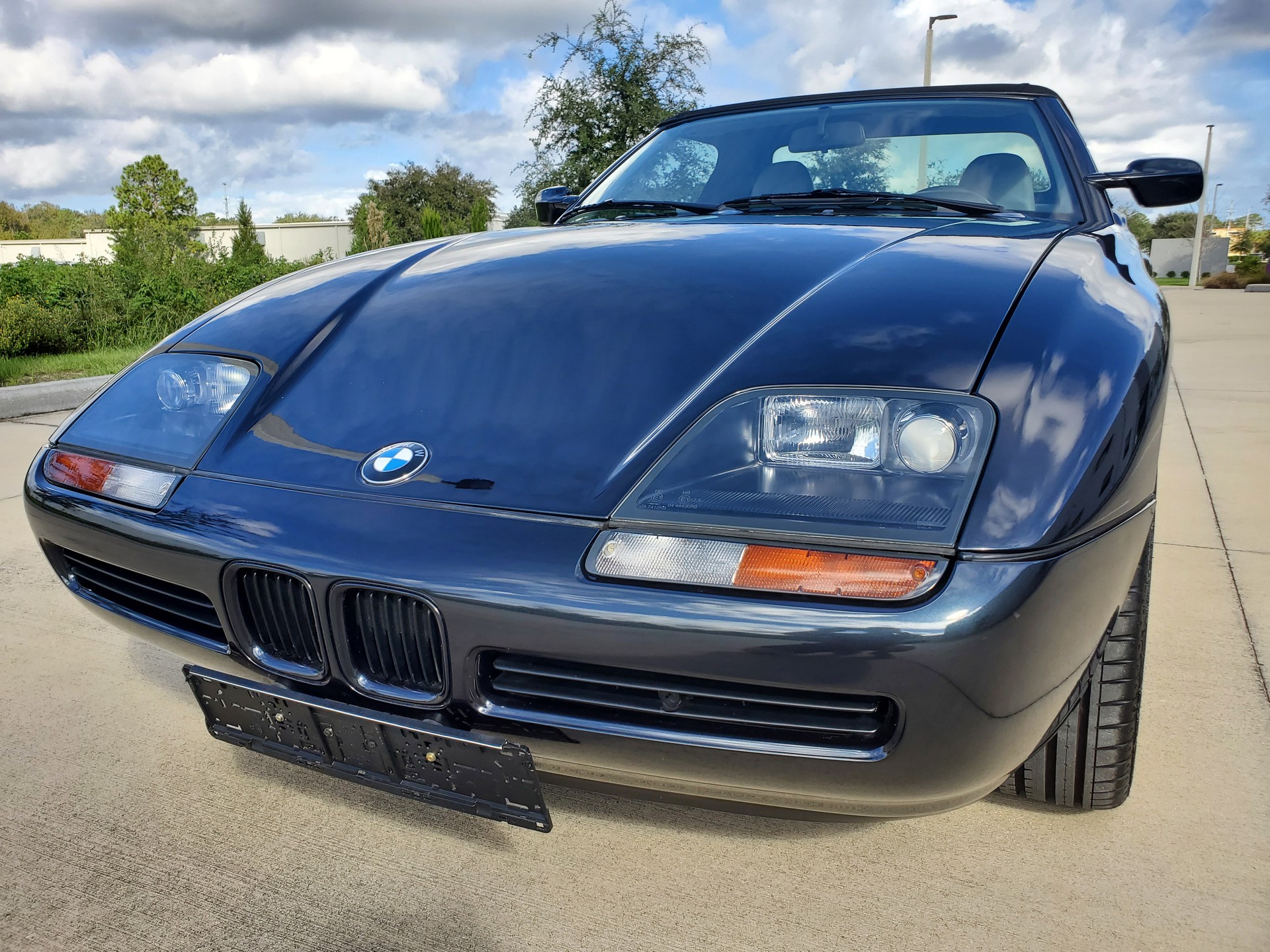 This 2,377 Mile BMW Z1 Looks Brand New And Is Up For Auction