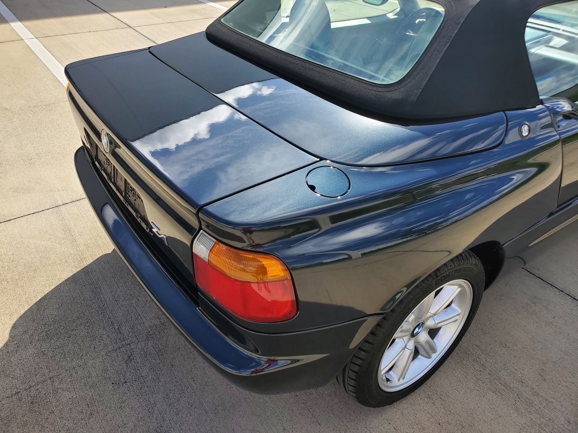 This 2,377 Mile BMW Z1 Looks Brand New And Is Up For Auction