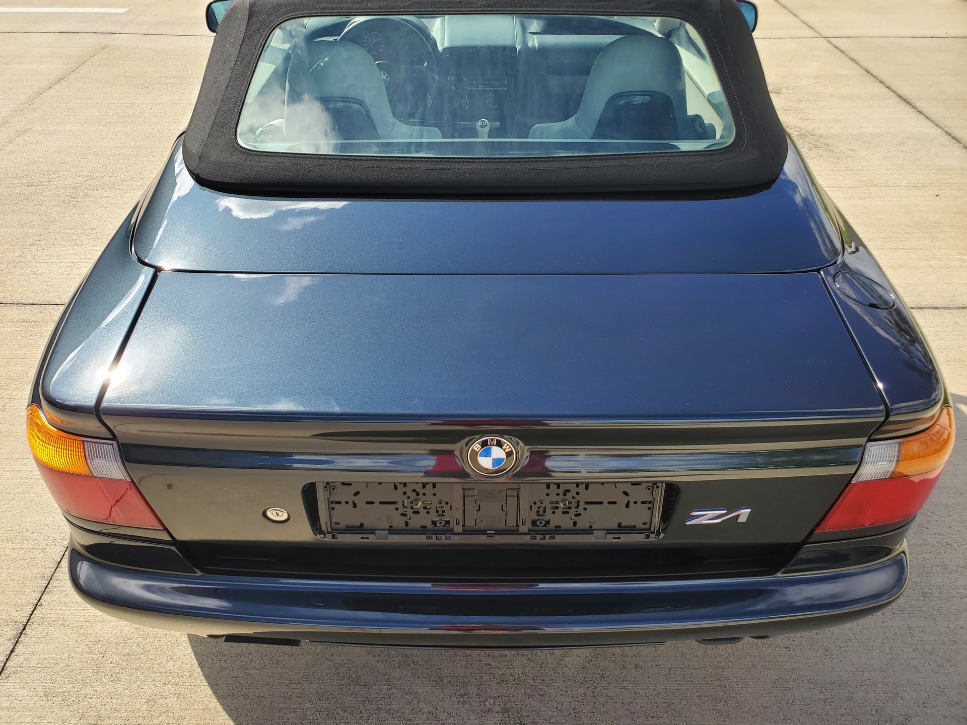 This 2,377 Mile BMW Z1 Looks Brand New And Is Up For Auction