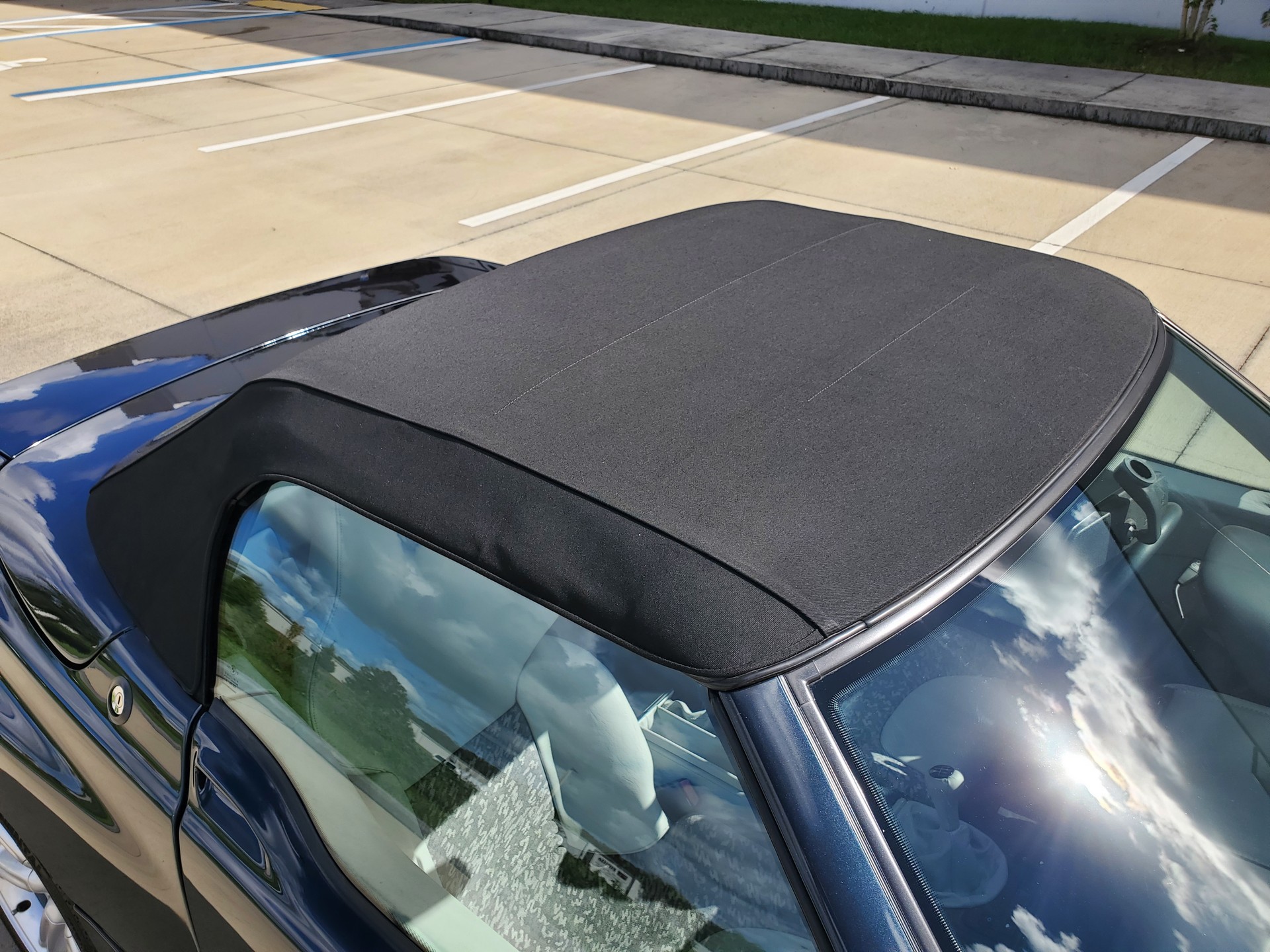 This 2,377 Mile BMW Z1 Looks Brand New And Is Up For Auction