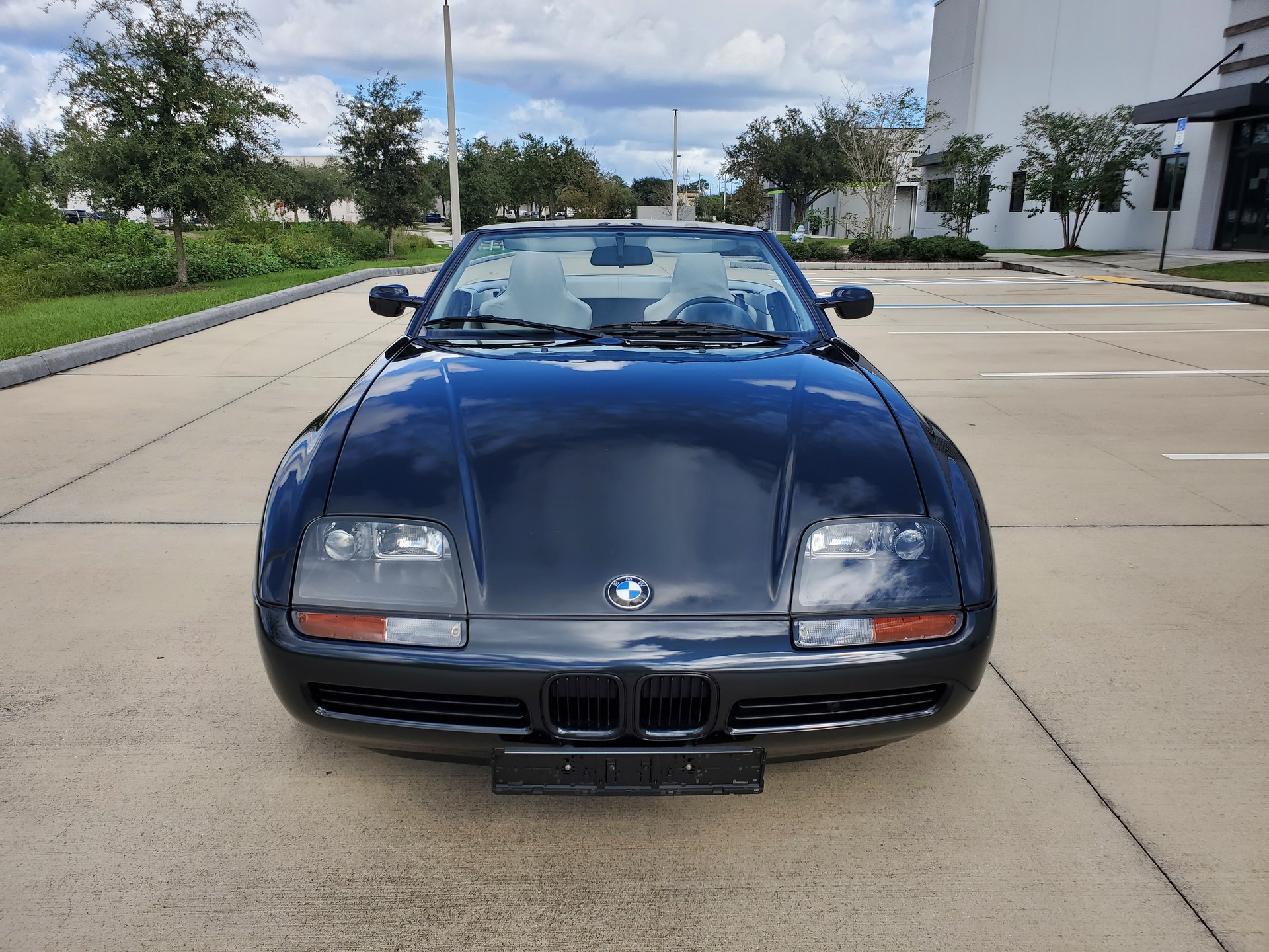 This 2,377 Mile BMW Z1 Looks Brand New And Is Up For Auction