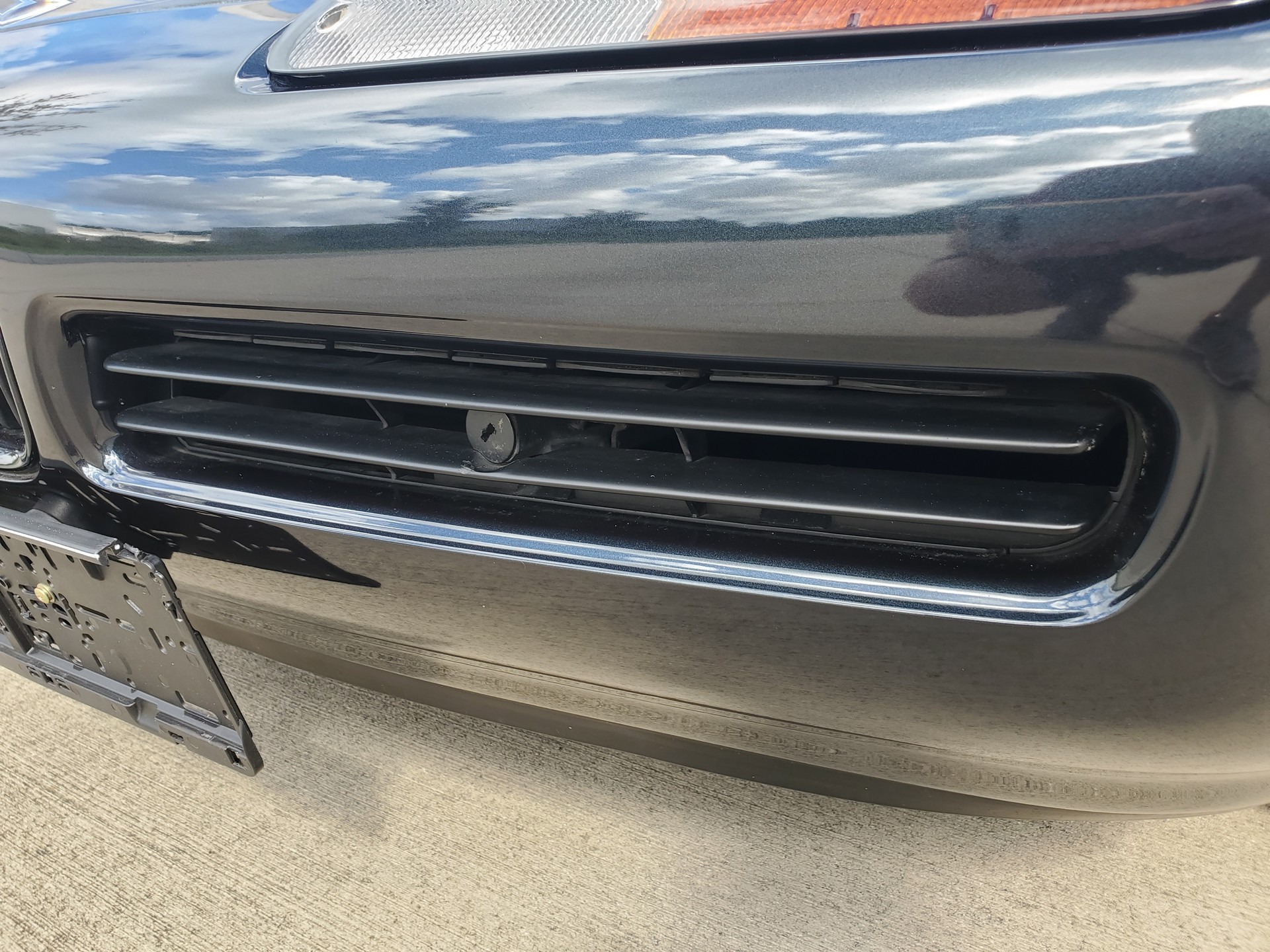 This 2,377 Mile BMW Z1 Looks Brand New And Is Up For Auction