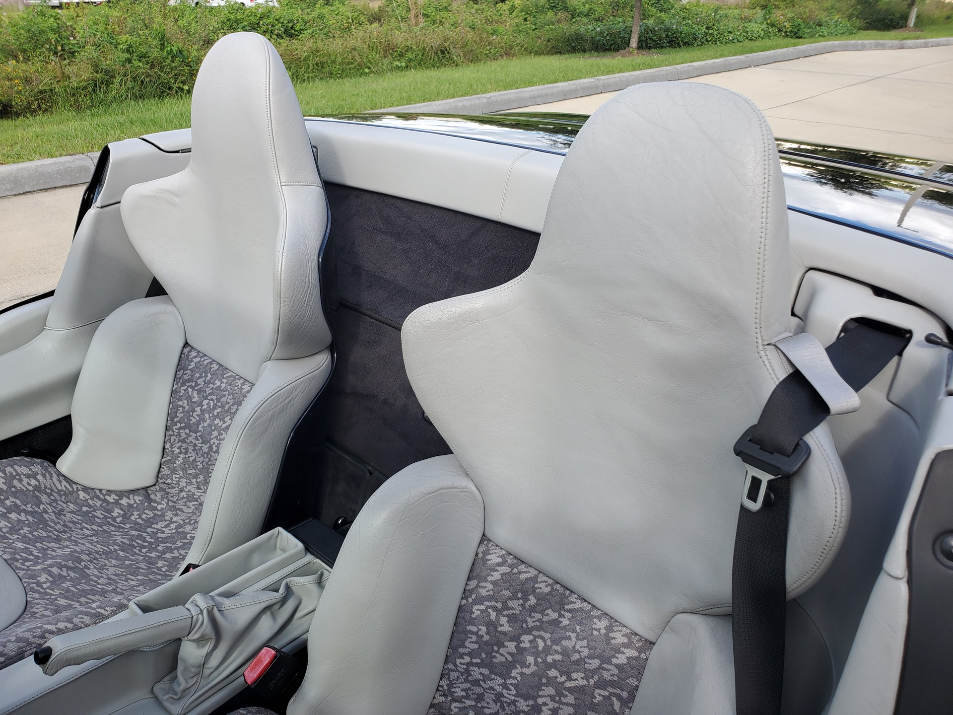 This 2,377 Mile BMW Z1 Looks Brand New And Is Up For Auction