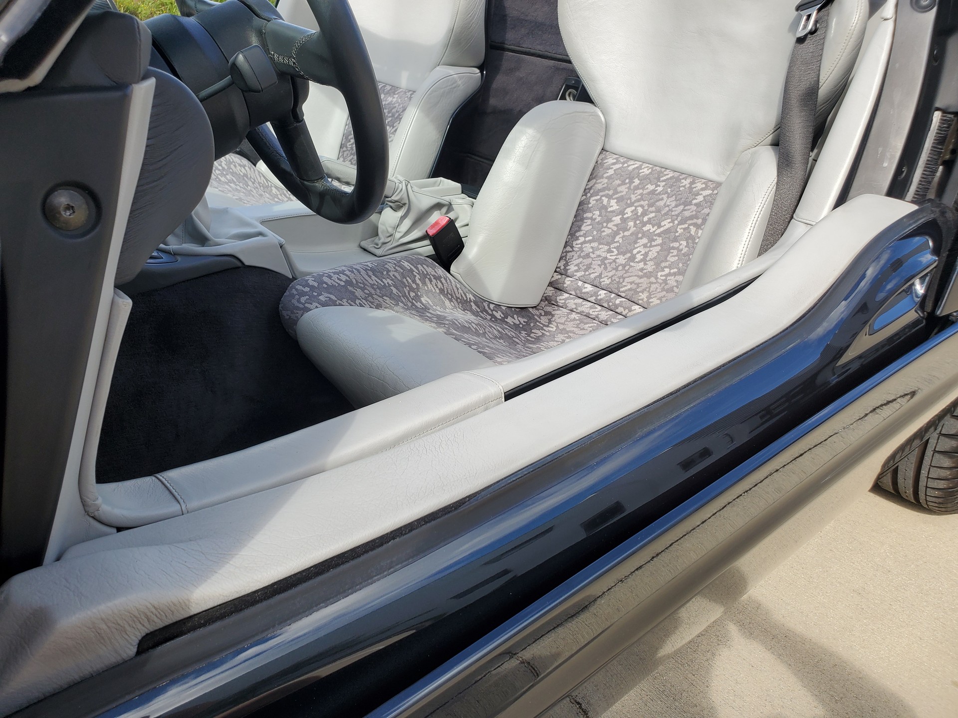 This 2,377 Mile BMW Z1 Looks Brand New And Is Up For Auction