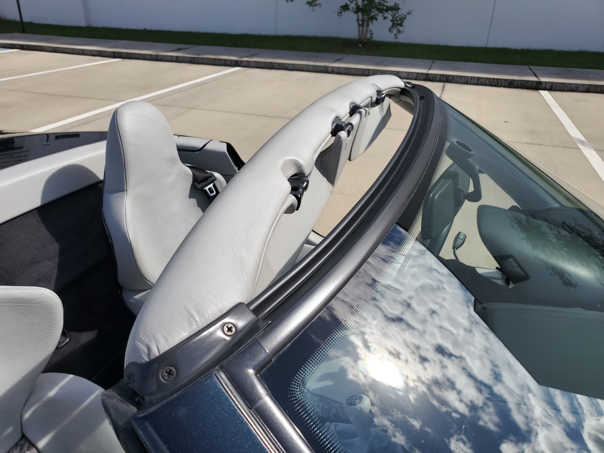 This 2,377 Mile BMW Z1 Looks Brand New And Is Up For Auction