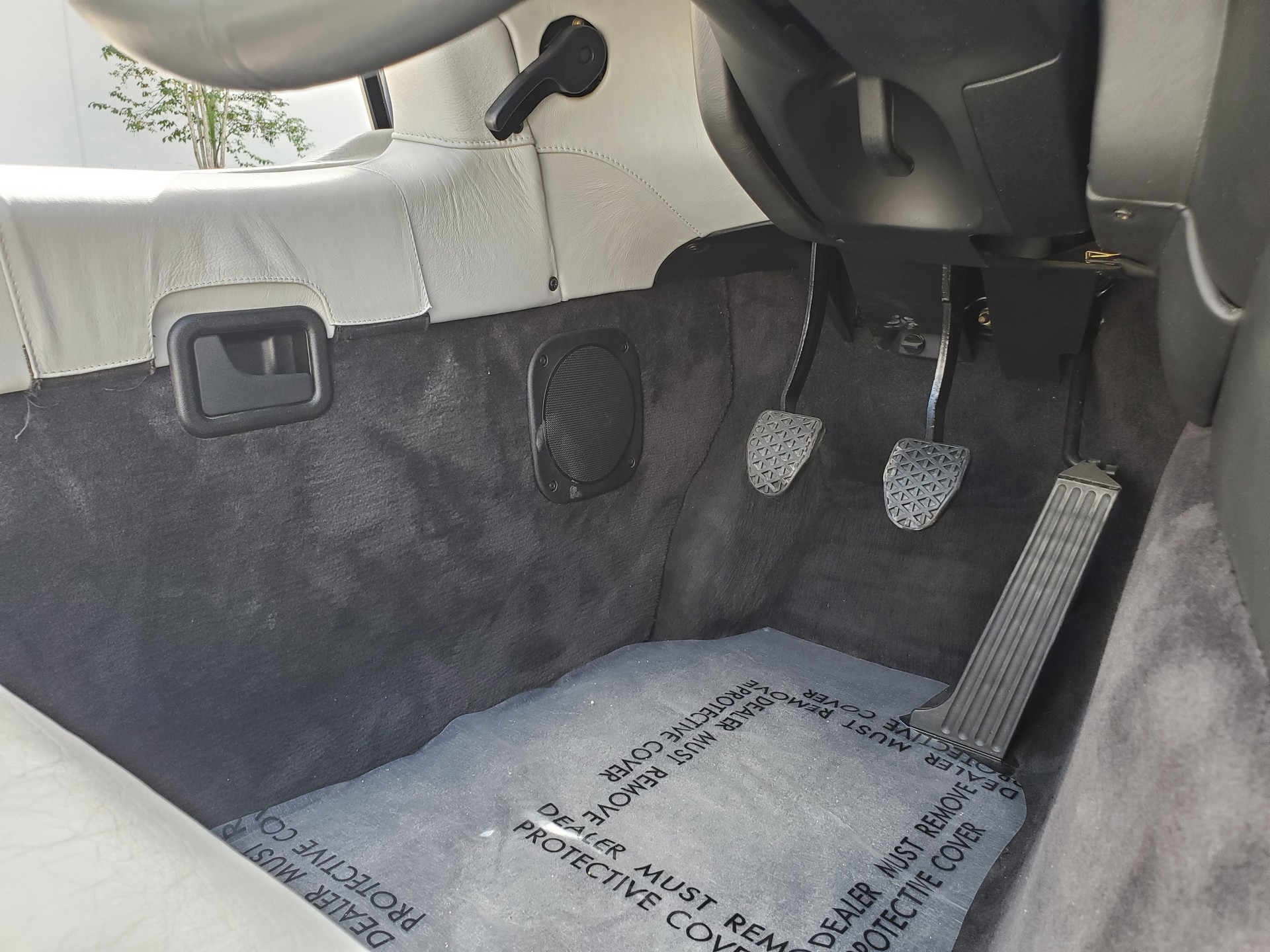 This 2,377 Mile BMW Z1 Looks Brand New And Is Up For Auction