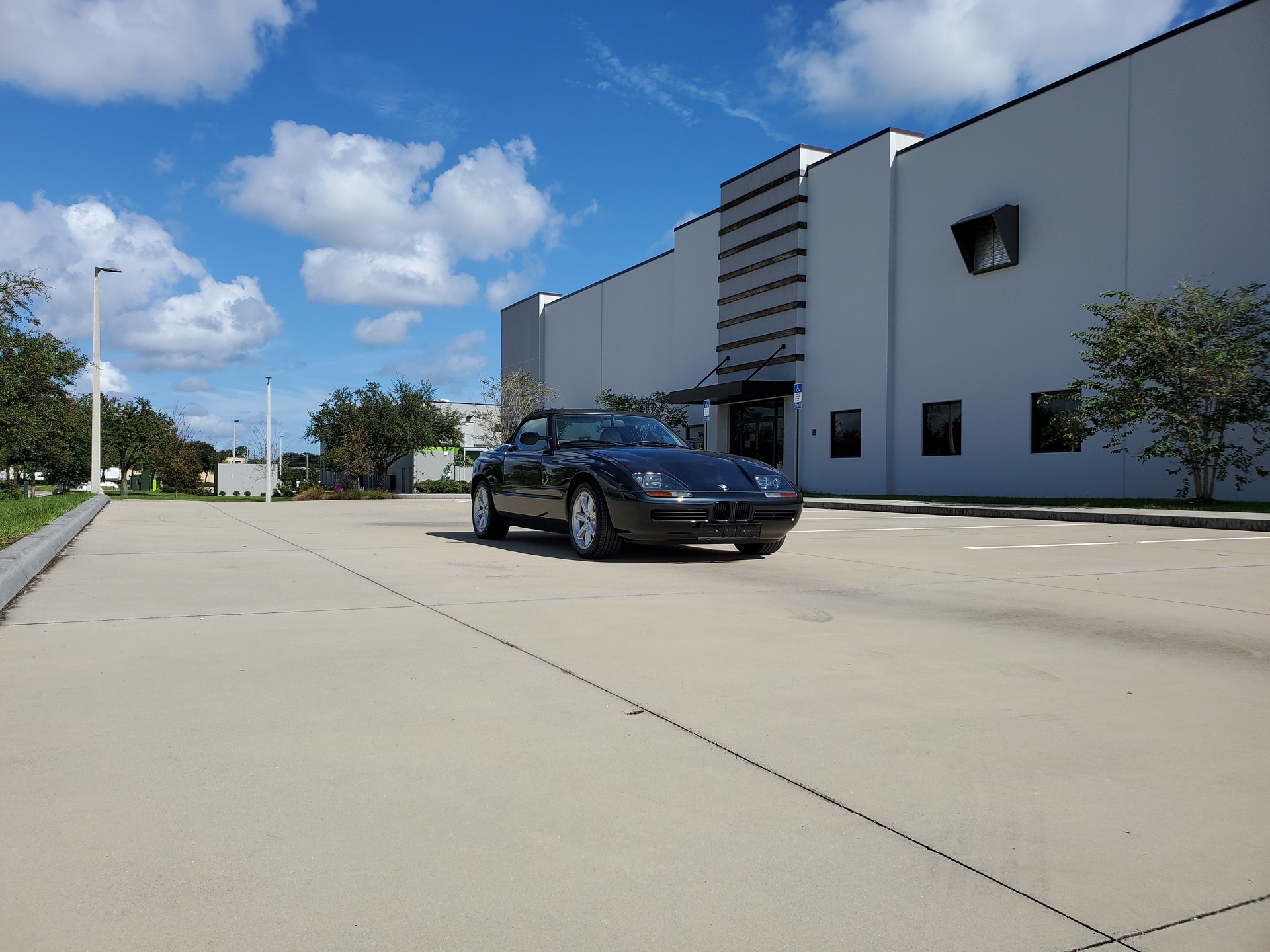 This 2,377 Mile BMW Z1 Looks Brand New And Is Up For Auction