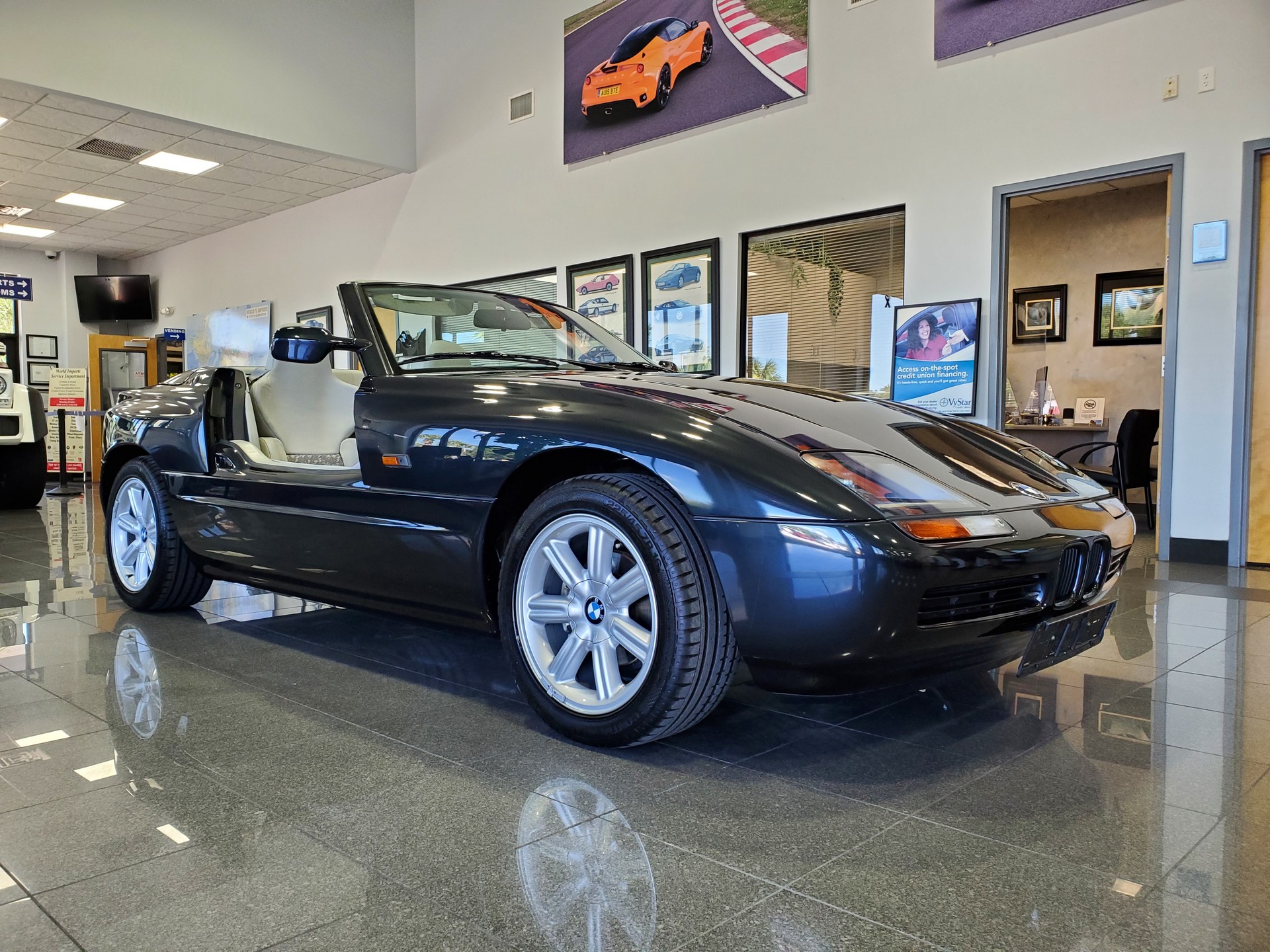 This 2,377 Mile BMW Z1 Looks Brand New And Is Up For Auction