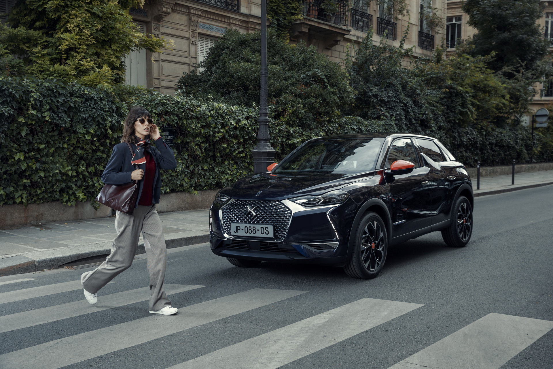 DS 3 Crossback Ines De La Fressange Paris Special Edition Targets ‘Chic And Elegant Customers’