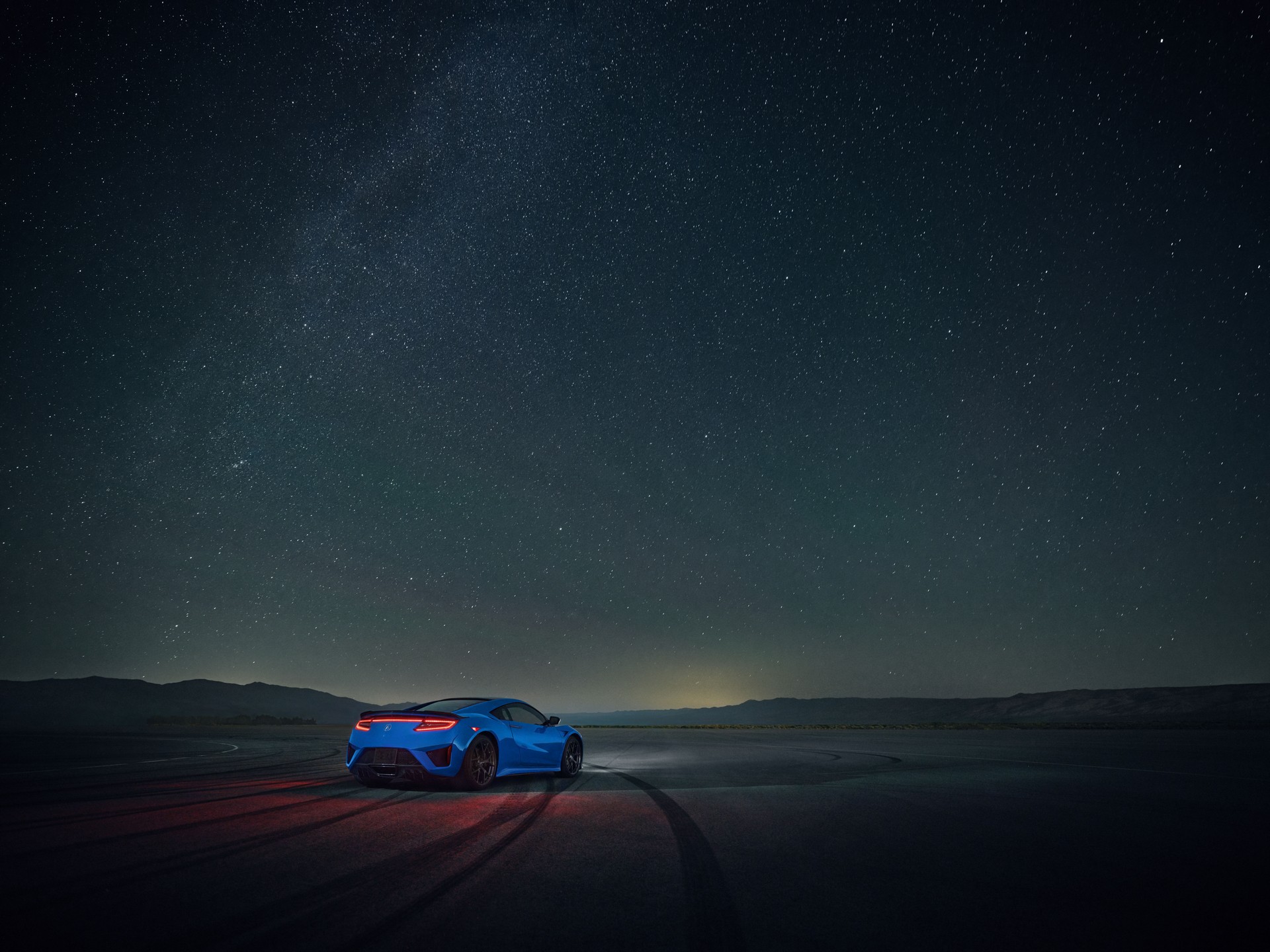 Acura NSX Drifts Into 2021 With Heritage-Inspired Long Beach Blue Pearl Paint Job