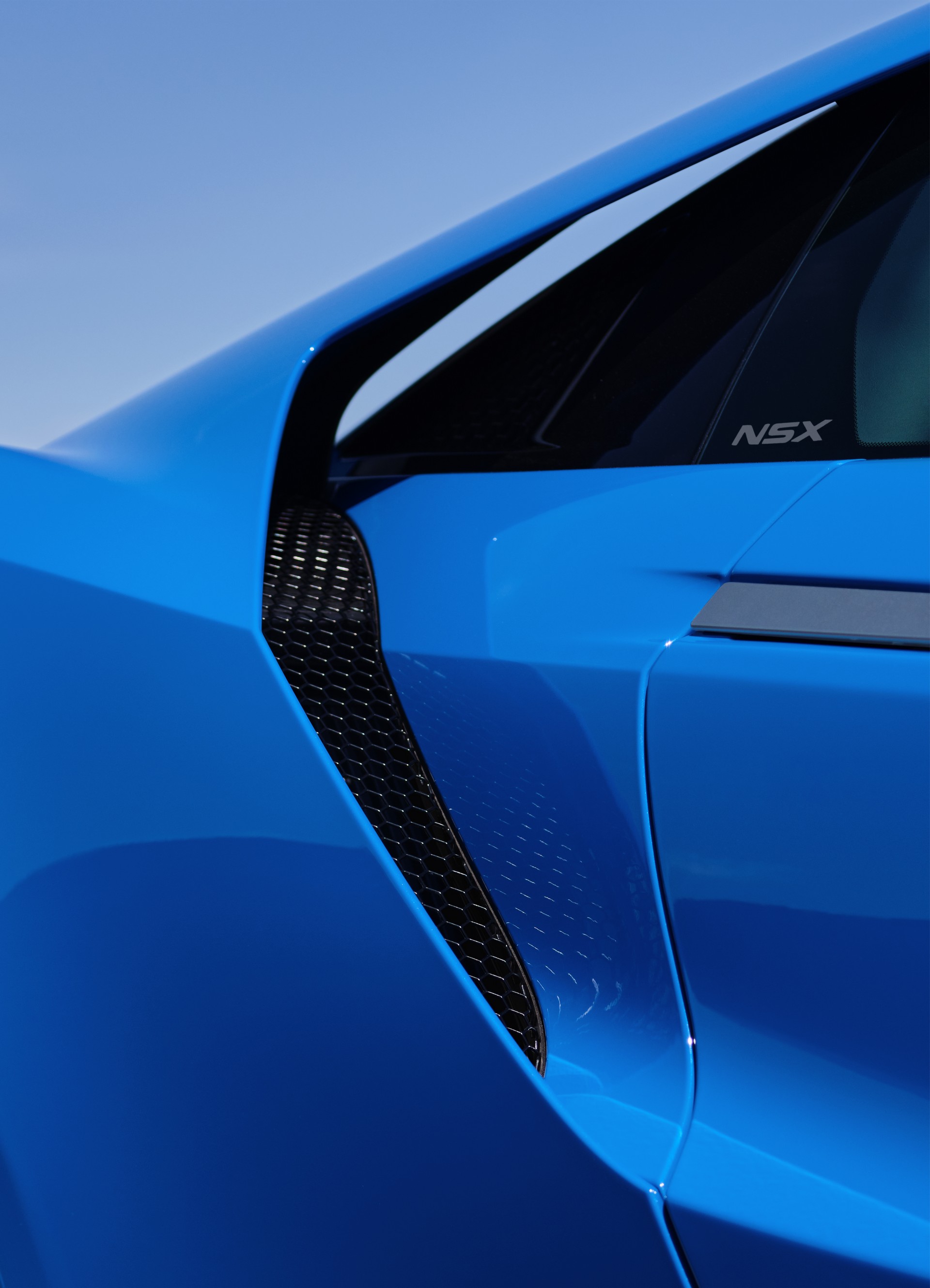 Acura NSX Drifts Into 2021 With Heritage-Inspired Long Beach Blue Pearl Paint Job
