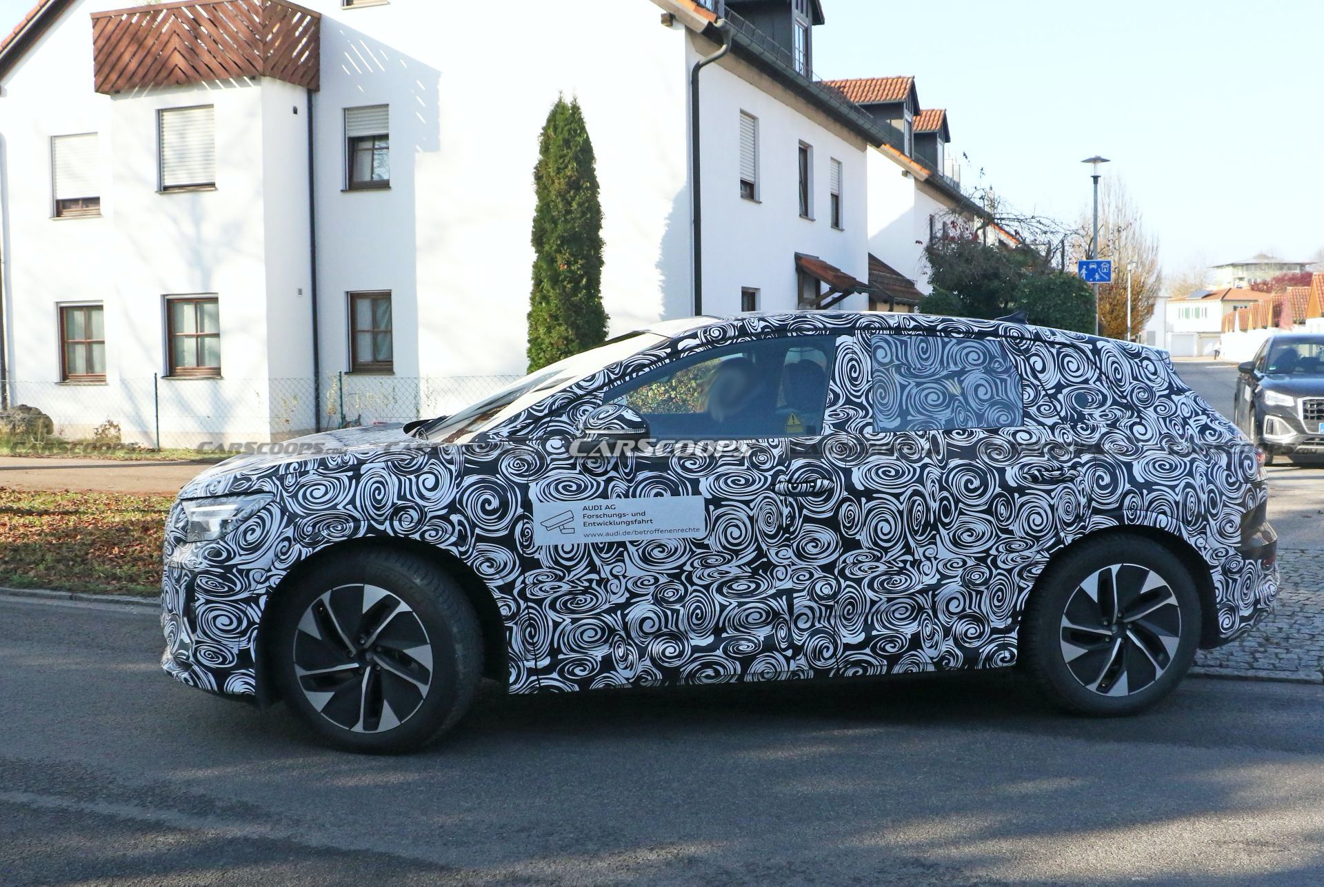 Here’s Another Look At Audi’s Q4 e-tron And Q4 e-tron Sportback Electric Crossovers