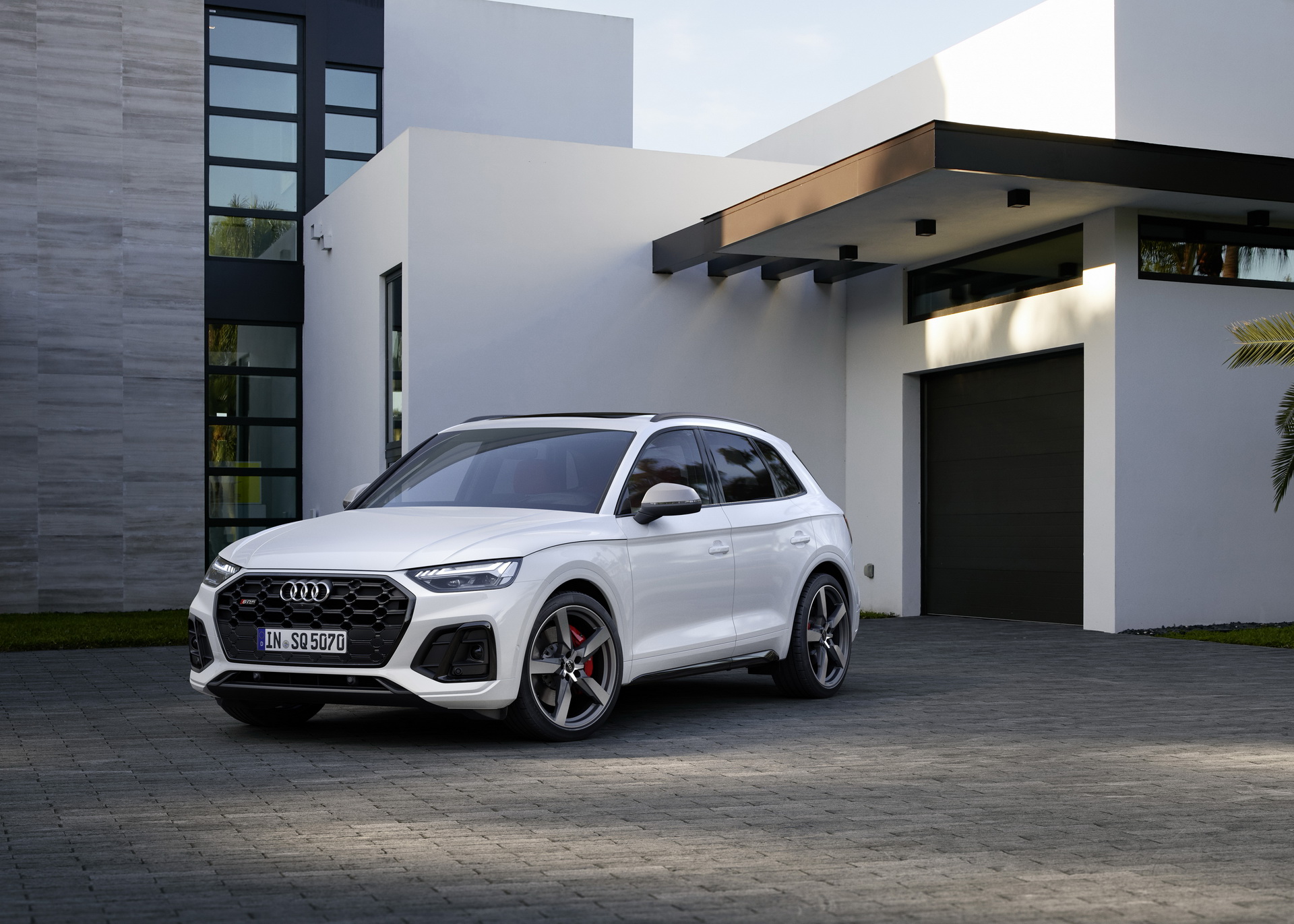 2021 Audi SQ5 TDI Gains Updated Powertrain And Sleeker Looks