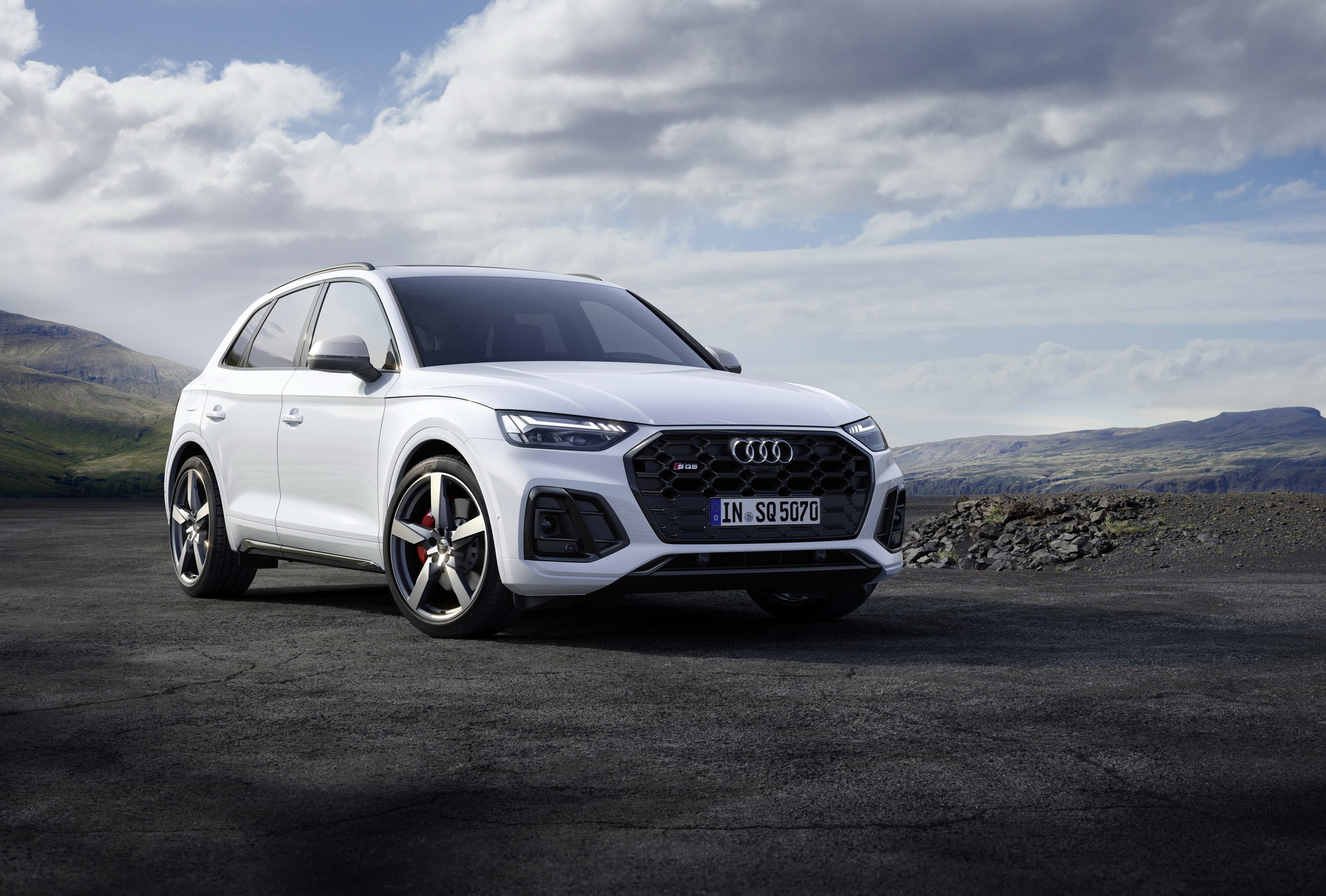 2021 Audi SQ5 TDI Gains Updated Powertrain And Sleeker Looks