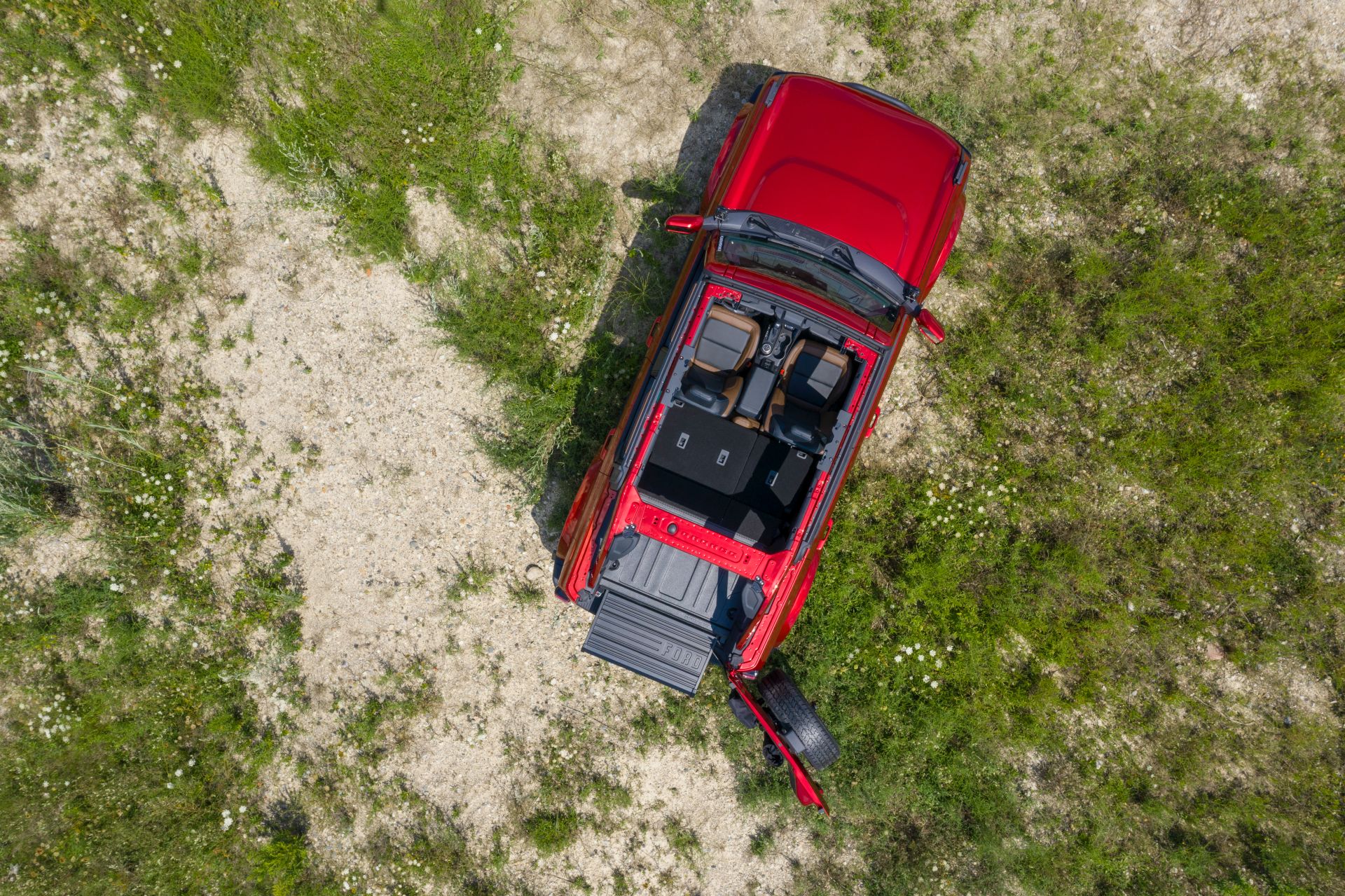 2021 Ford Bronco 4-Door Is Big Enough For Two People To Sleep In
