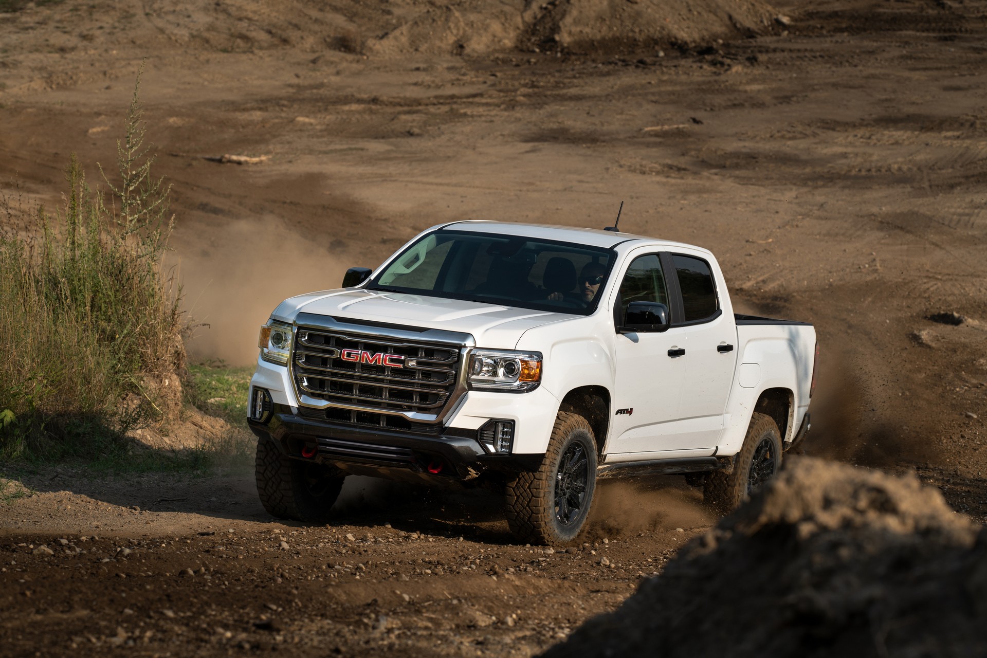 2021 GMC Canyon AT4 Off-Road Performance Edition Debuts With Extra Protection And Improved Capability