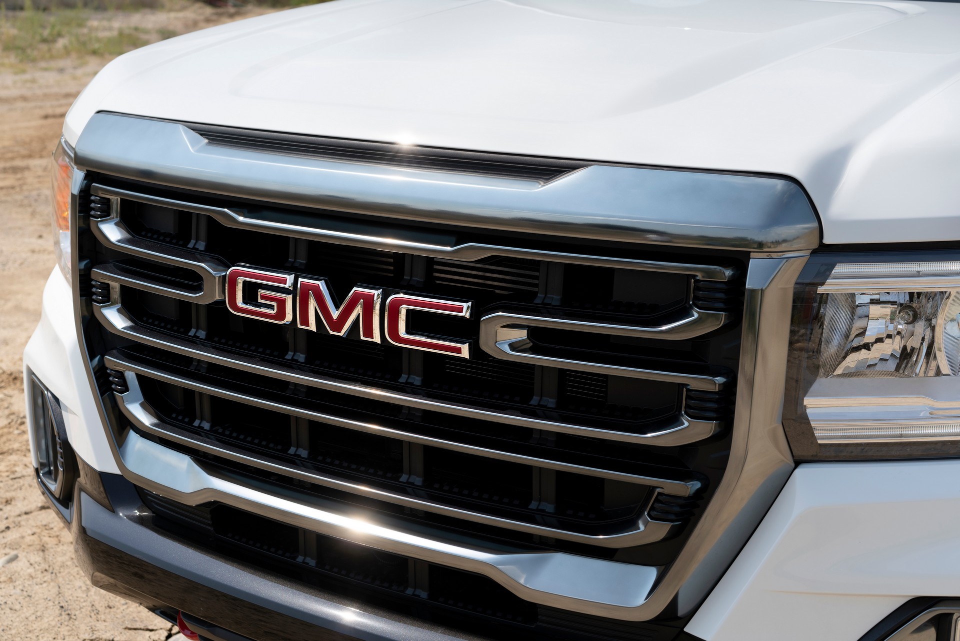 2021 GMC Canyon AT4 Off-Road Performance Edition Debuts With Extra Protection And Improved Capability