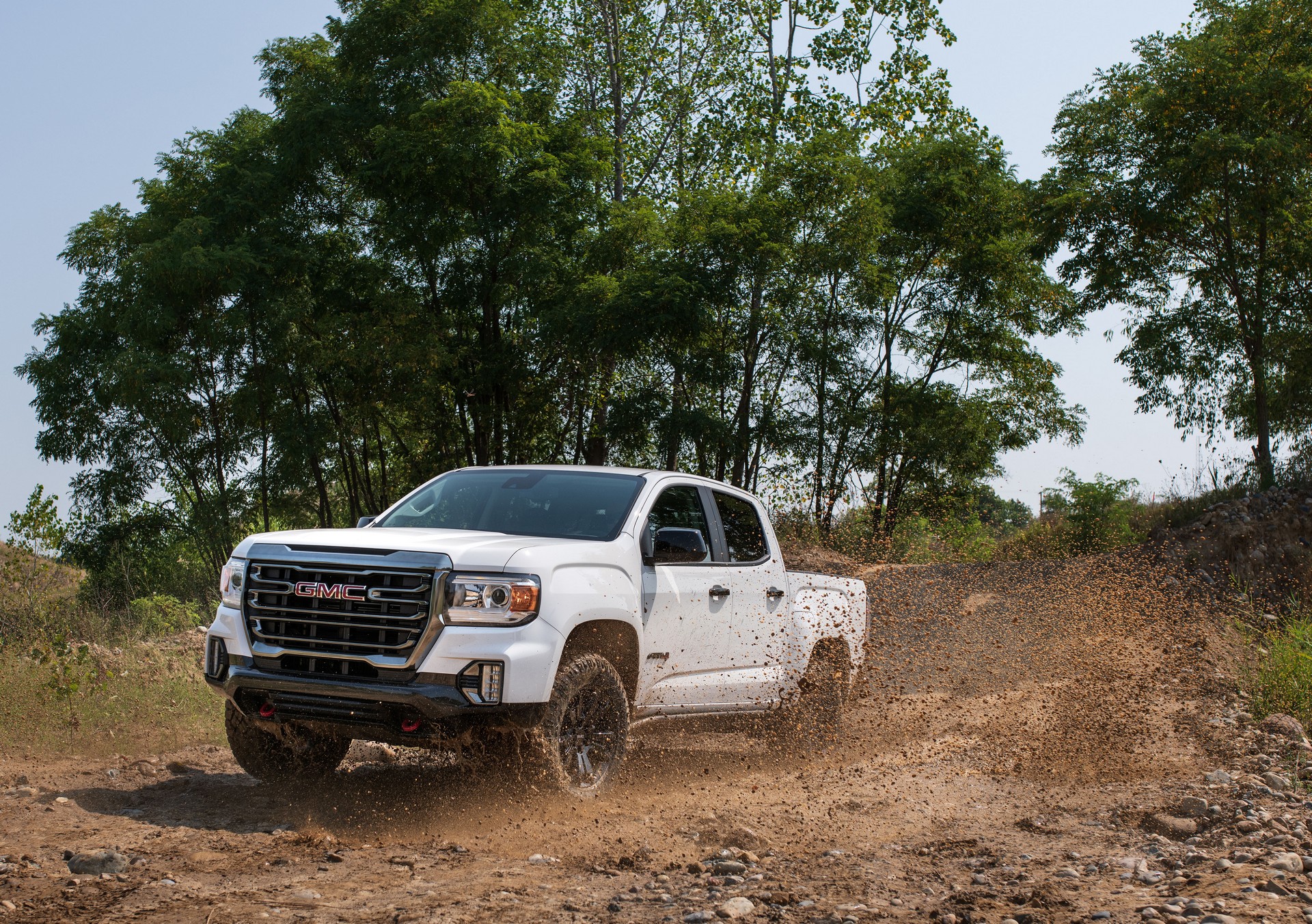 2021 GMC Canyon AT4 Off-Road Performance Edition Debuts With Extra Protection And Improved Capability