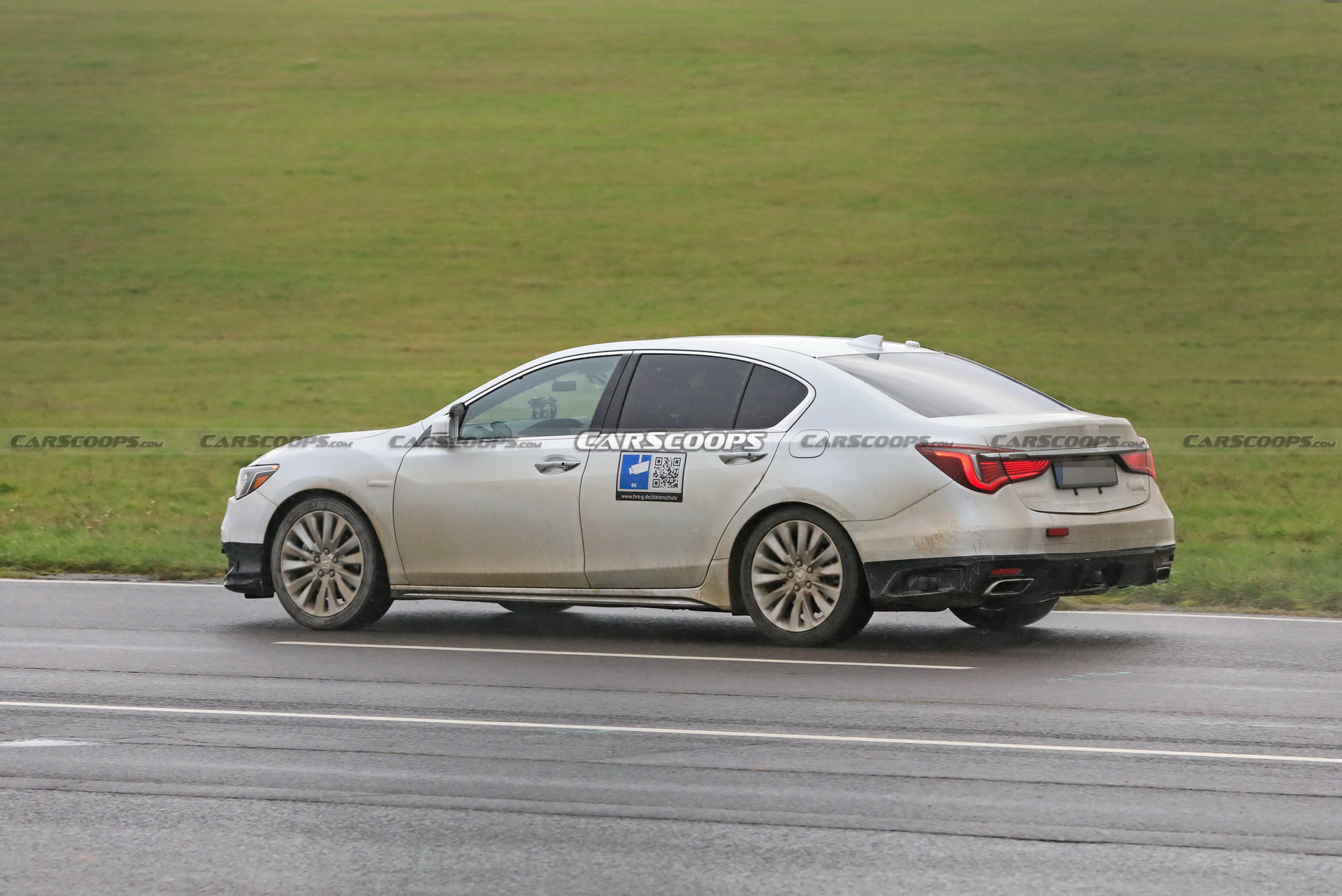 2021 Honda Legend Facelift Caught Testing Its Level 3 Driver-Assistance System