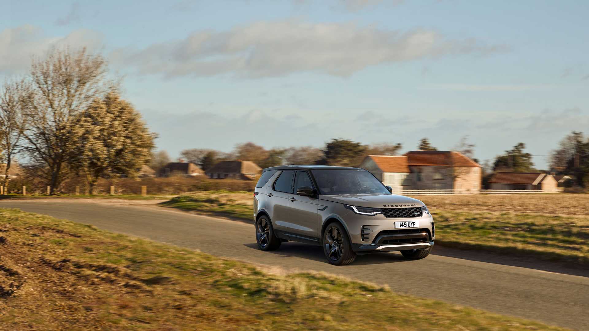 2021 Land Rover Discovery Bows With New Engines, Updated Looks Inside And Out