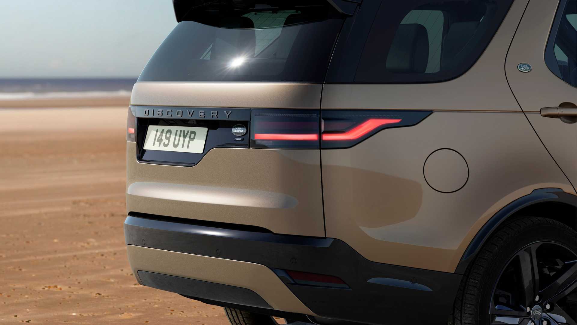 2021 Land Rover Discovery Bows With New Engines, Updated Looks Inside And Out