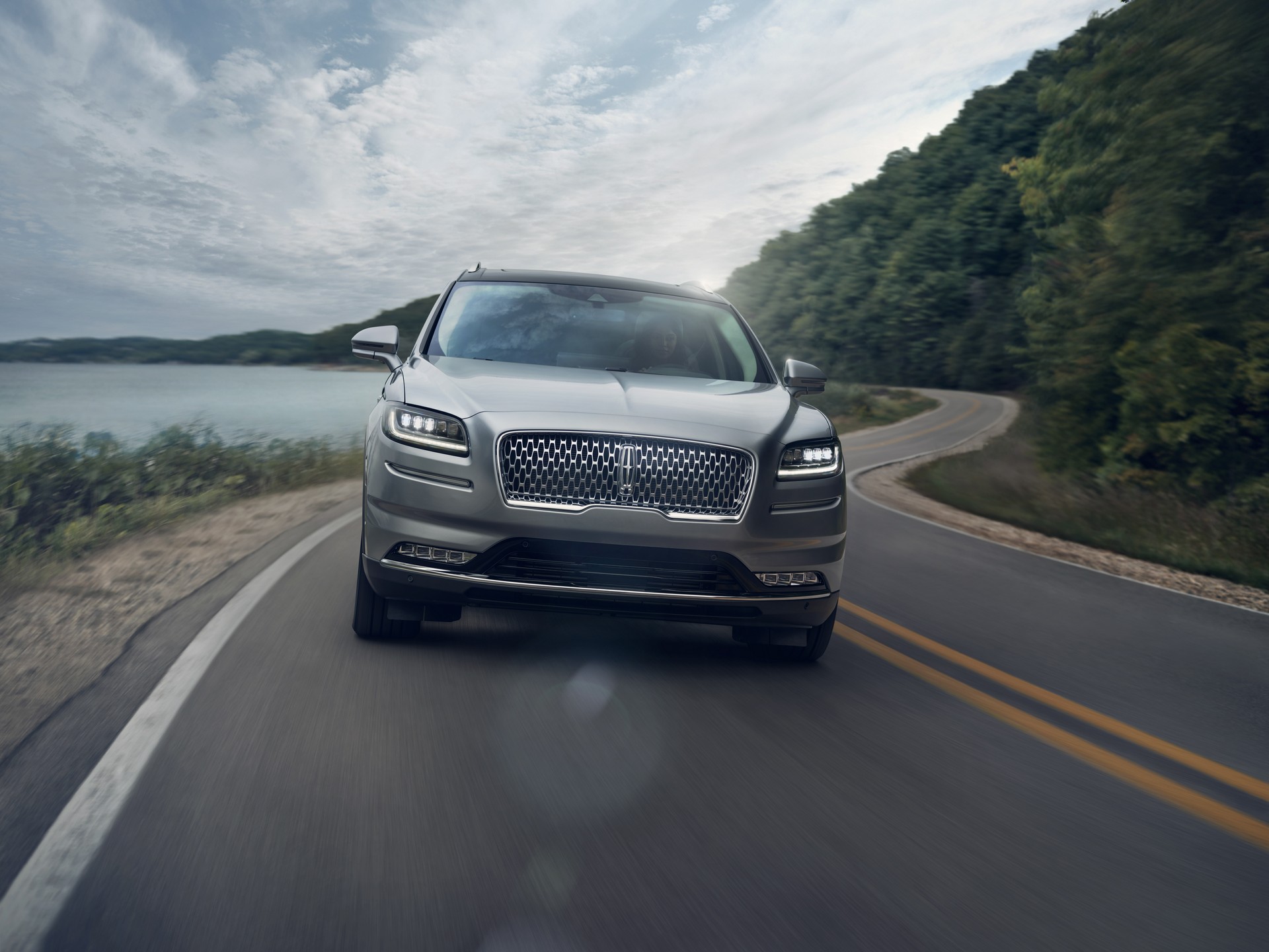2021 Lincoln Nautilus Debuts With Luxurious Aviator-Inspired Interior