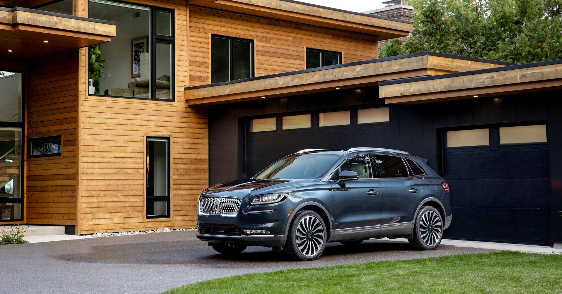 2021 Lincoln Nautilus Debuts With Luxurious Aviator-Inspired Interior
