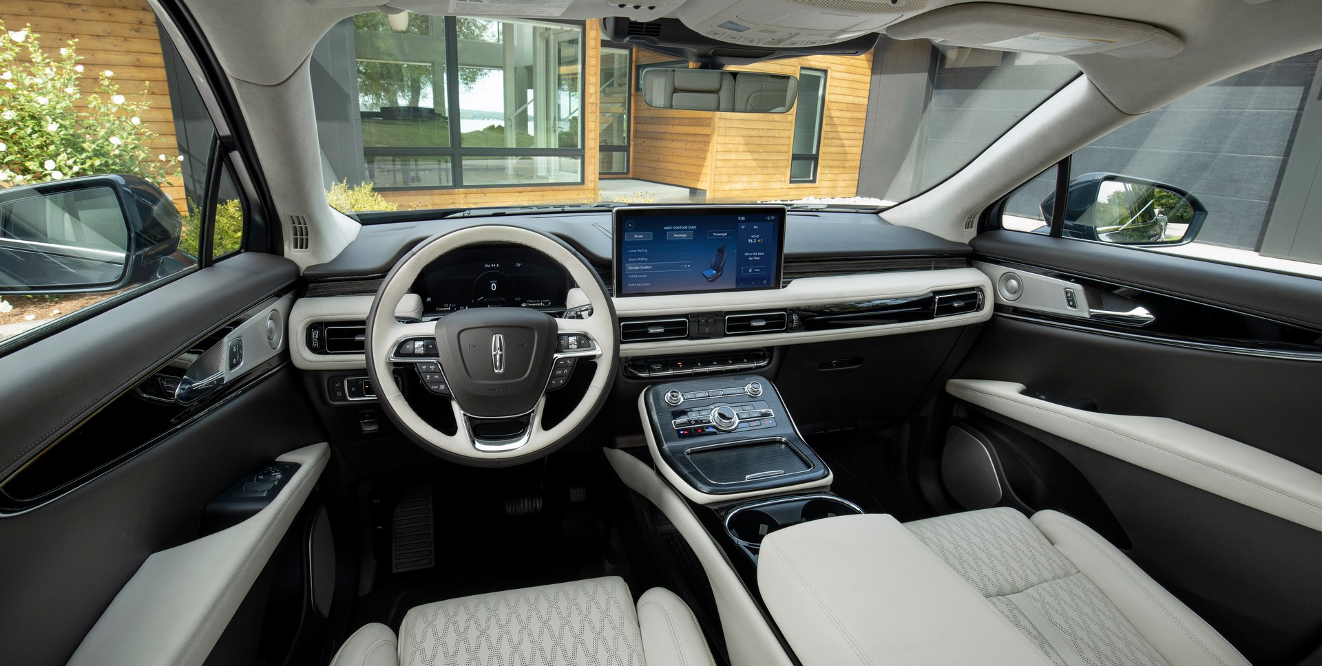 2021 Lincoln Nautilus Debuts With Luxurious Aviator-Inspired Interior