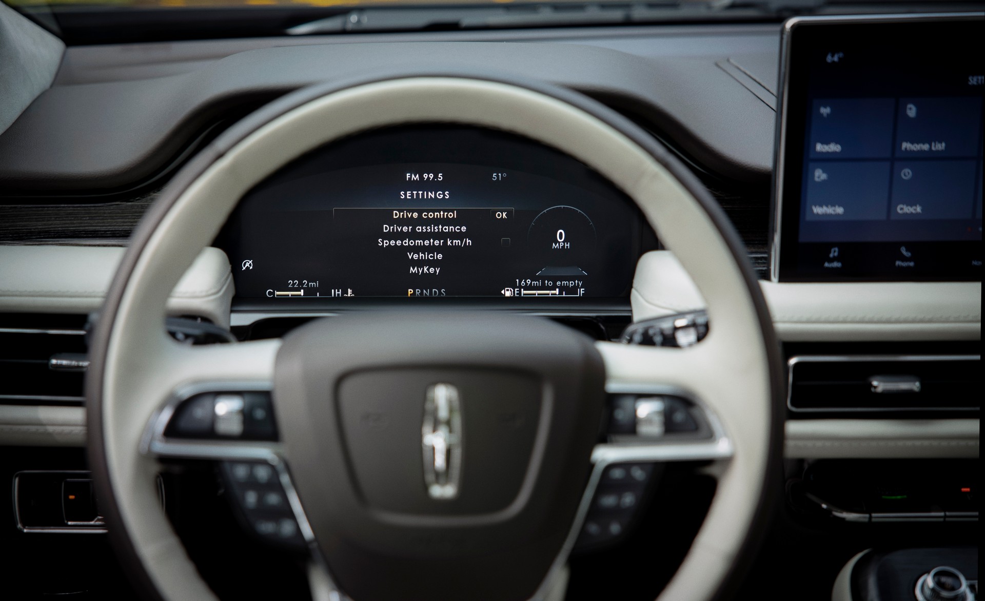 2021 Lincoln Nautilus Debuts With Luxurious Aviator-Inspired Interior