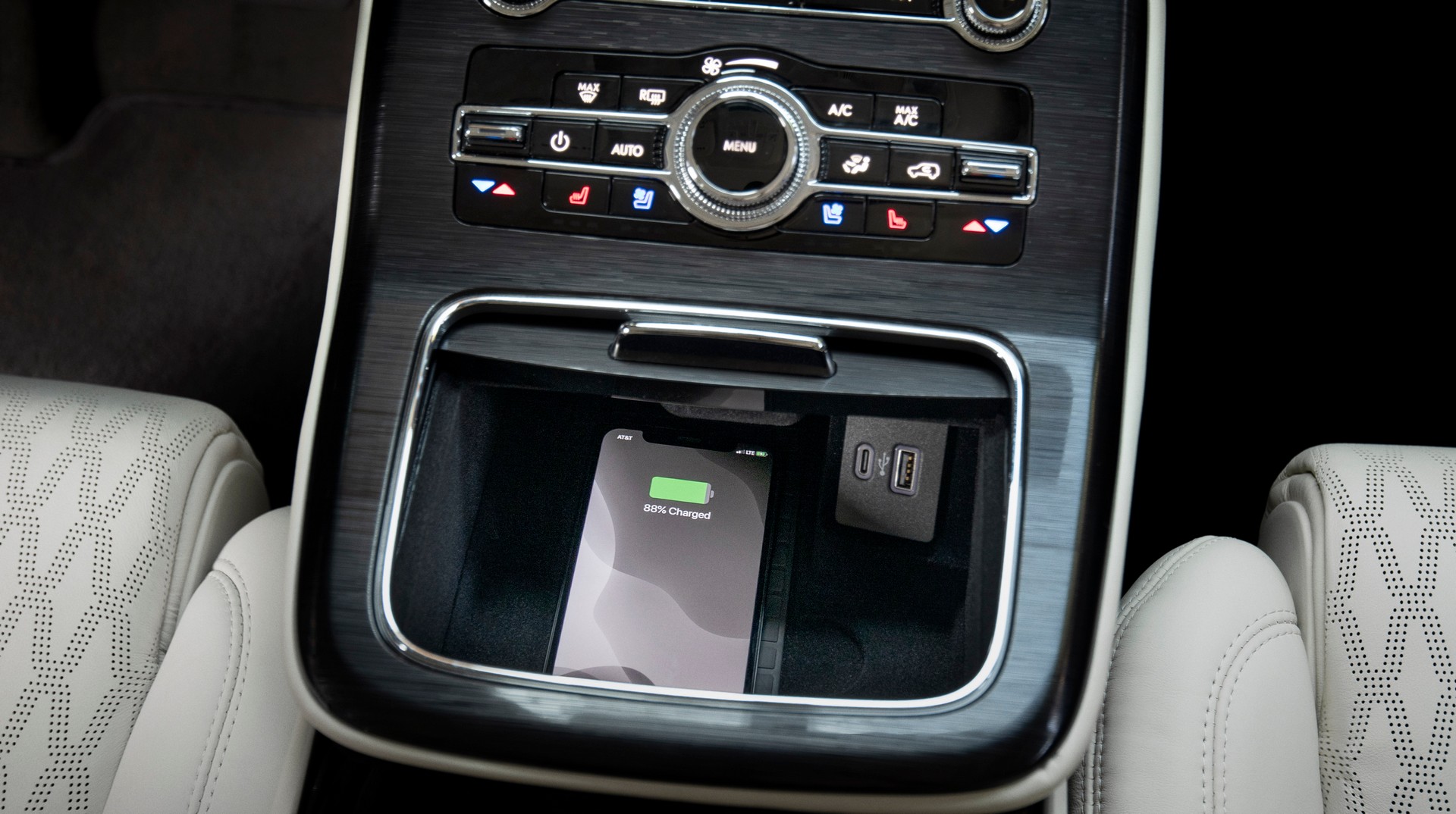 2021 Lincoln Nautilus Debuts With Luxurious Aviator-Inspired Interior