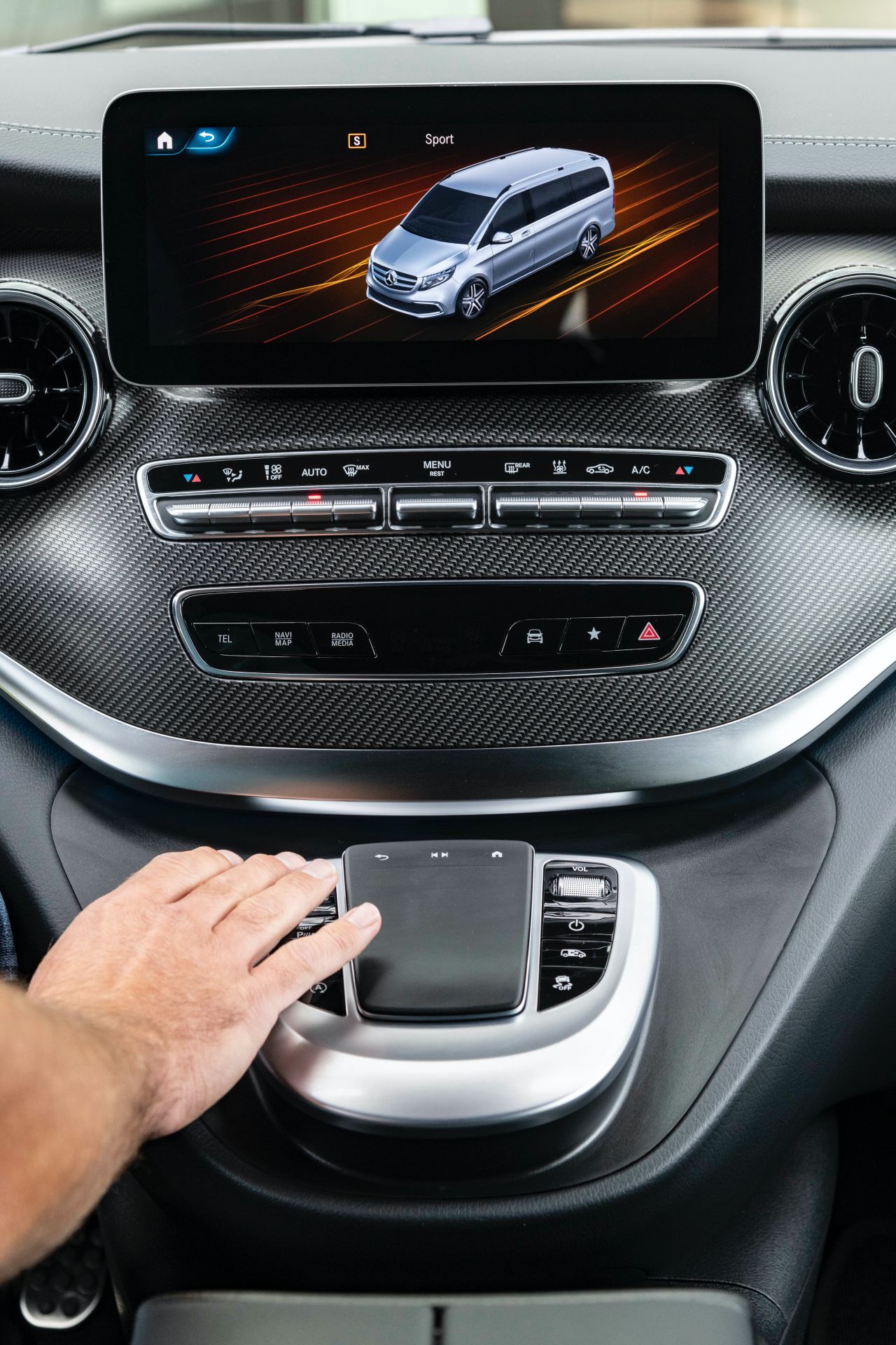 Mercedes-Benz V-Class Now Comfier Thanks To Airmatic Air Suspension